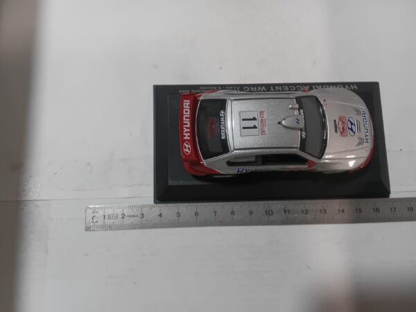 Voiture Miniature 1/43 - Hyundai Accent WRC Rallye Monte-Carlo 2003 #11 - ALTAYA IXO – Image 6