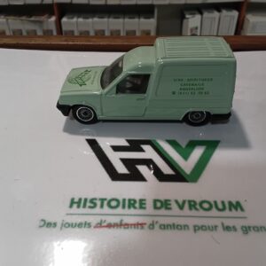 Miniature Solido 1/43 - Renault Express " Vins Spiritueux Cavenaile " Verte
