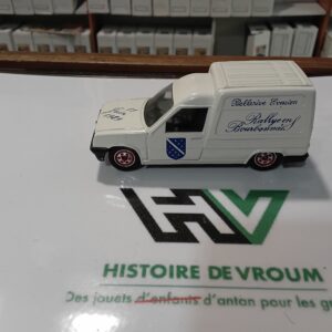 Miniature Solido 1/43 - Renault Express " Bellerive Evasion Rallye " Blanche