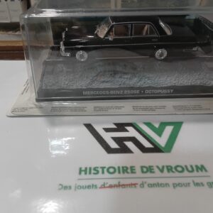 Mercedes Benz 250SE - Octopussy 007 James Bond + livret