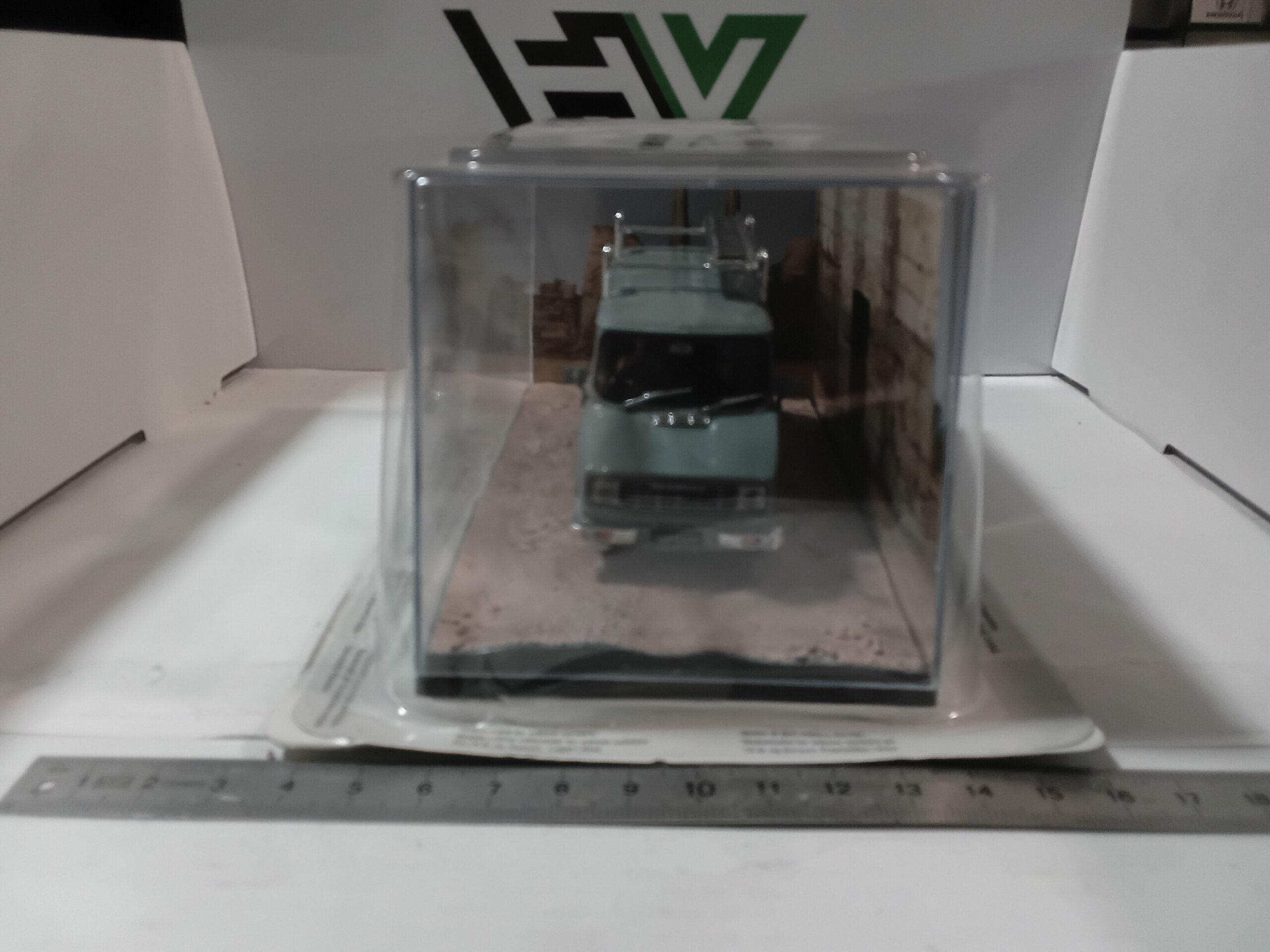 Leyland Sherpa Van - The Spy Who Loved Me 007 James Bond + livret – Image 4