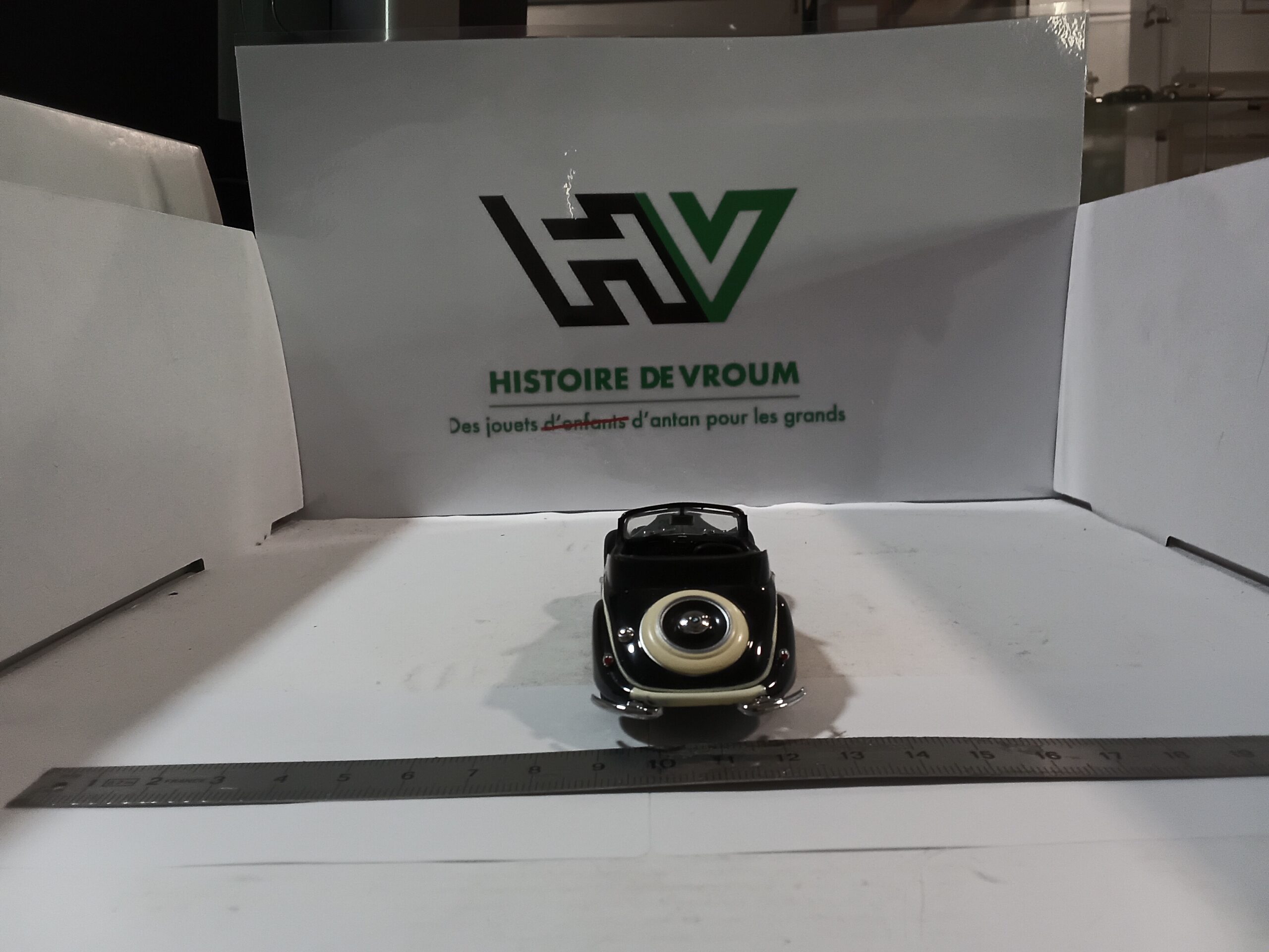 BMW 327 Cabriolet 1/43 Noir/Beige Details Cars 1941 – Image 6