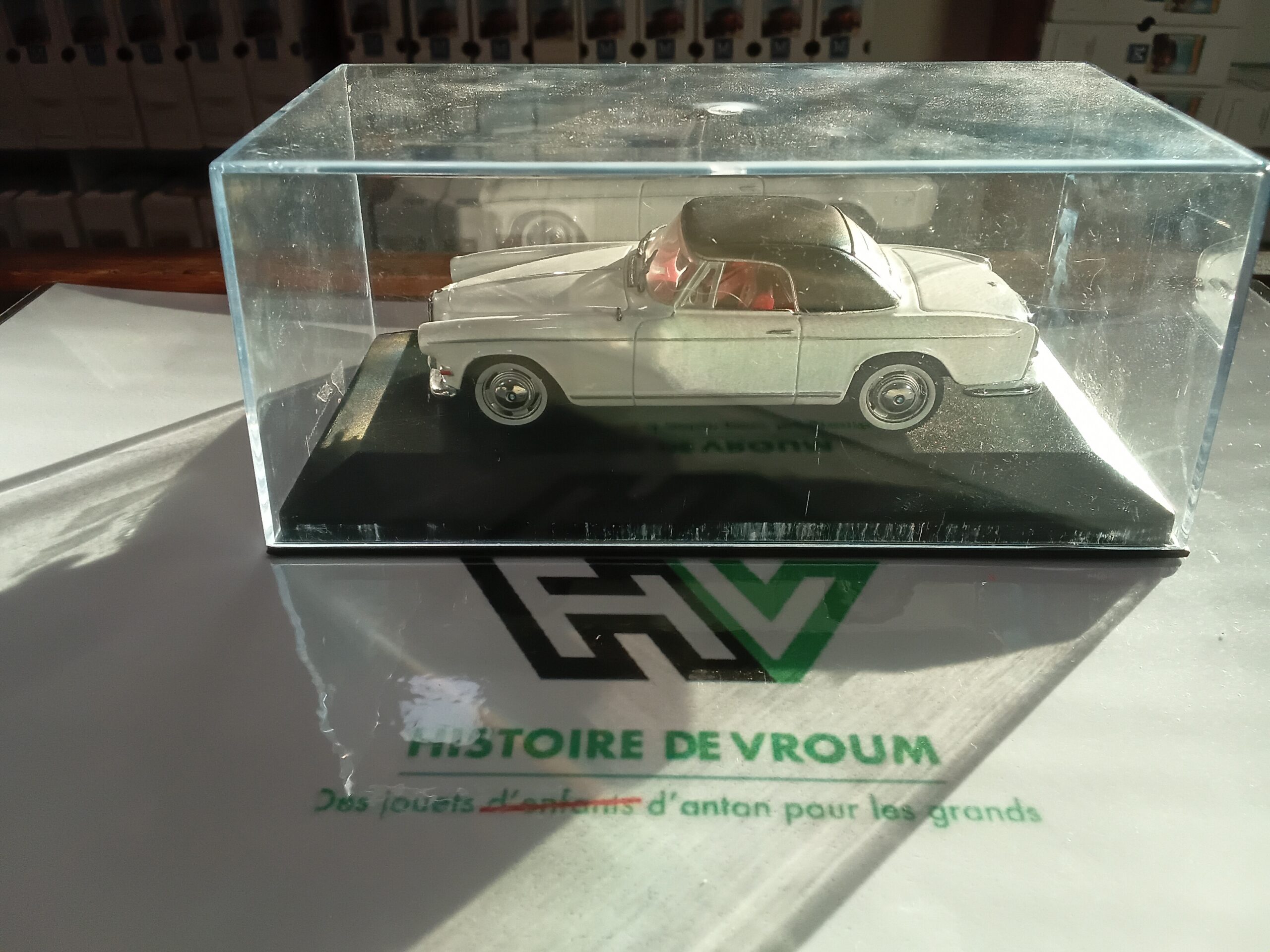 BMW 503 With S.Top 1/43 Blanche Detail Cars