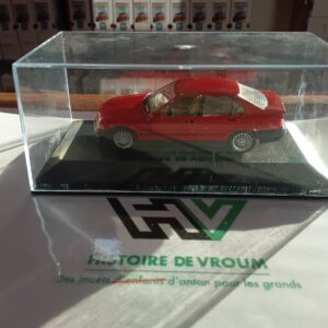 Miniature BMW Série 3 Berline (E36) 1/43 SOLIDO - Rouge Vif - Sous Vitrine