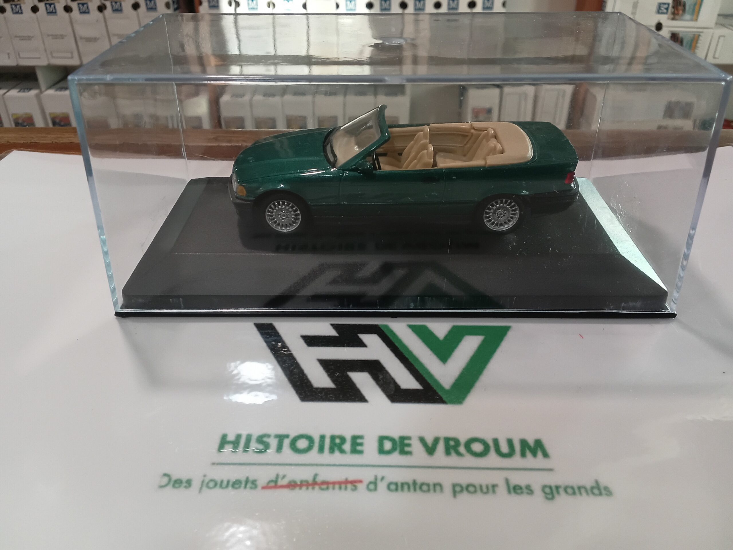 BMW 3er Reihe Serie 1/43 Verte Solido