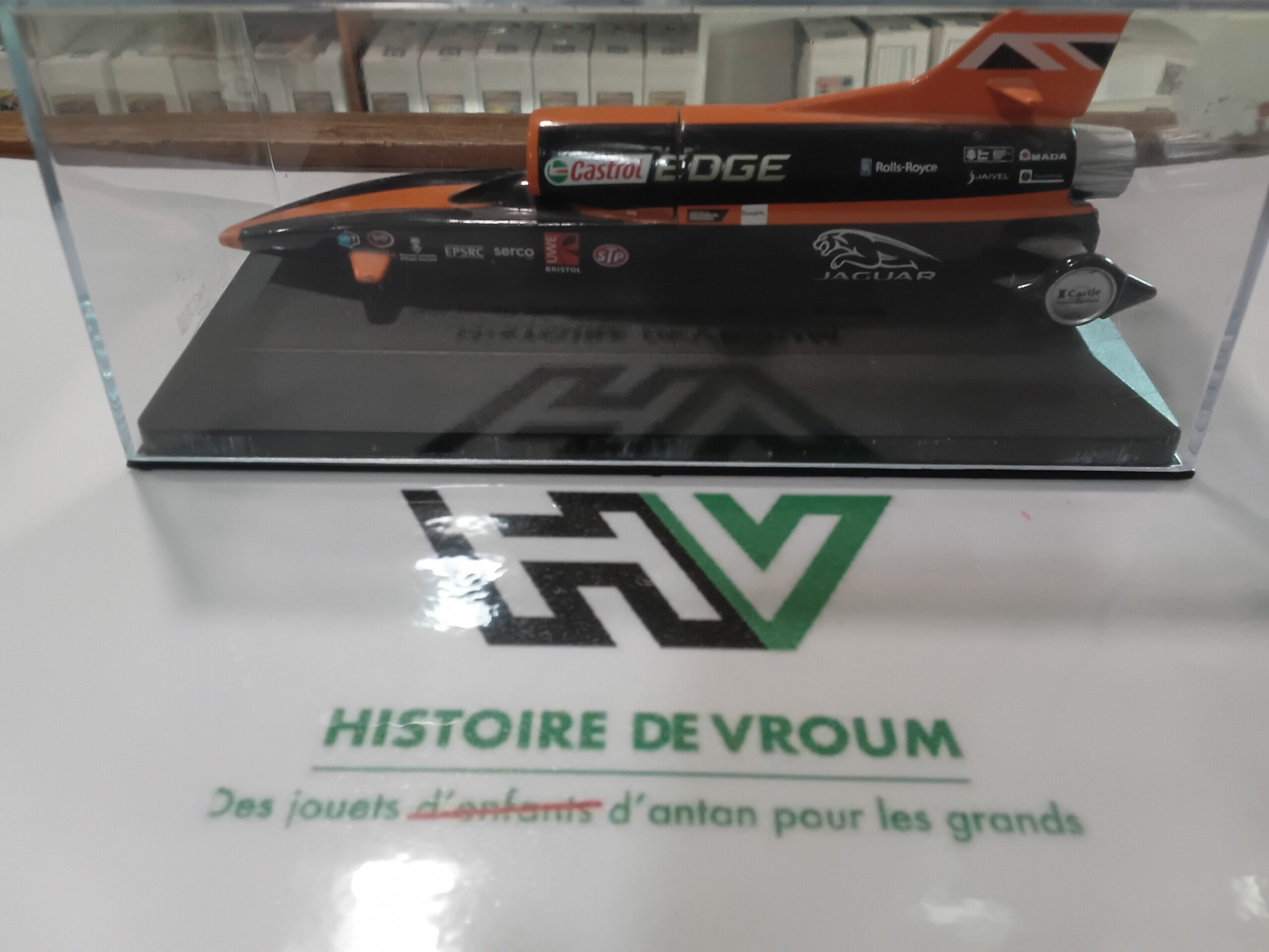 Corgi Ty81002 1/43 Jaguar Orange/Bleue Castrol Edge