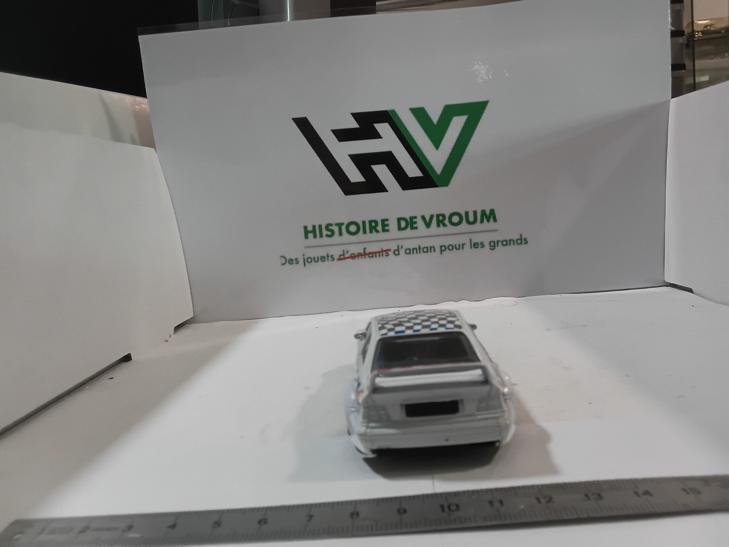 Miniature BMW M3 DTM #6 FINA Warsteiner - Bburago 1/43 - Vintage – Image 8