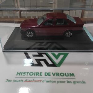 BMW 535 I 1/43 Violette Bugaro ( made in Italy )
