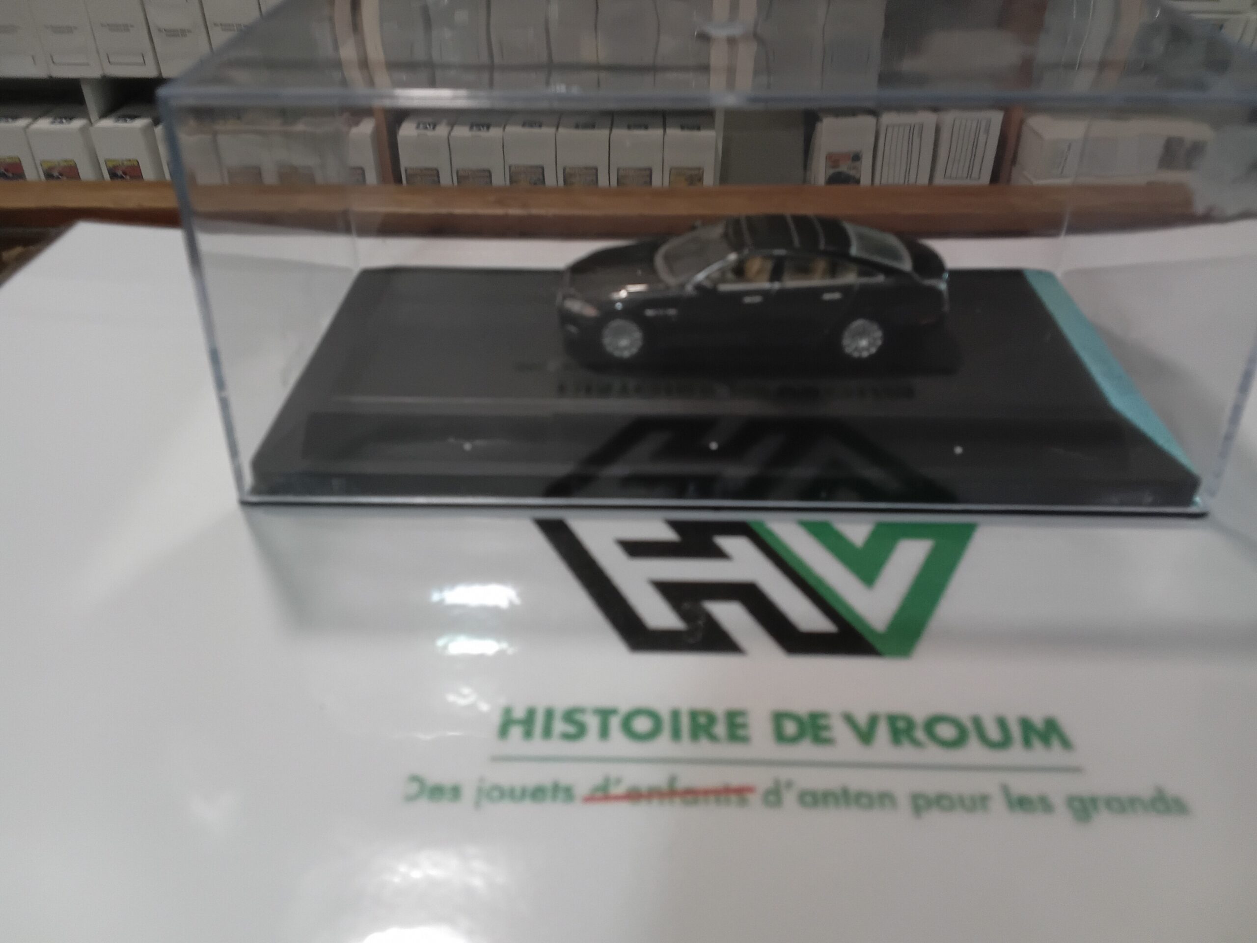 Jaguar XJ 1/66 Noire Oxford