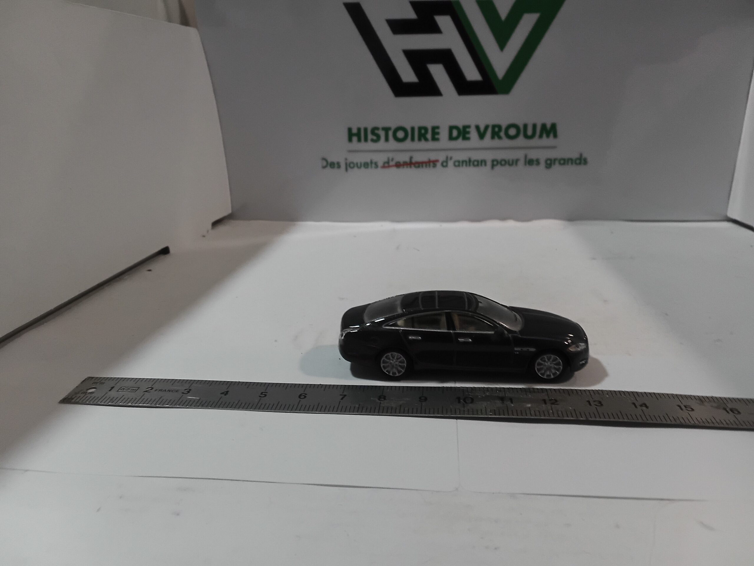 Jaguar XJ 1/66 Noire Oxford – Image 5