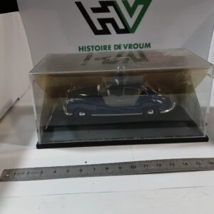 BMW 501 Bleu 1/43 Schuco