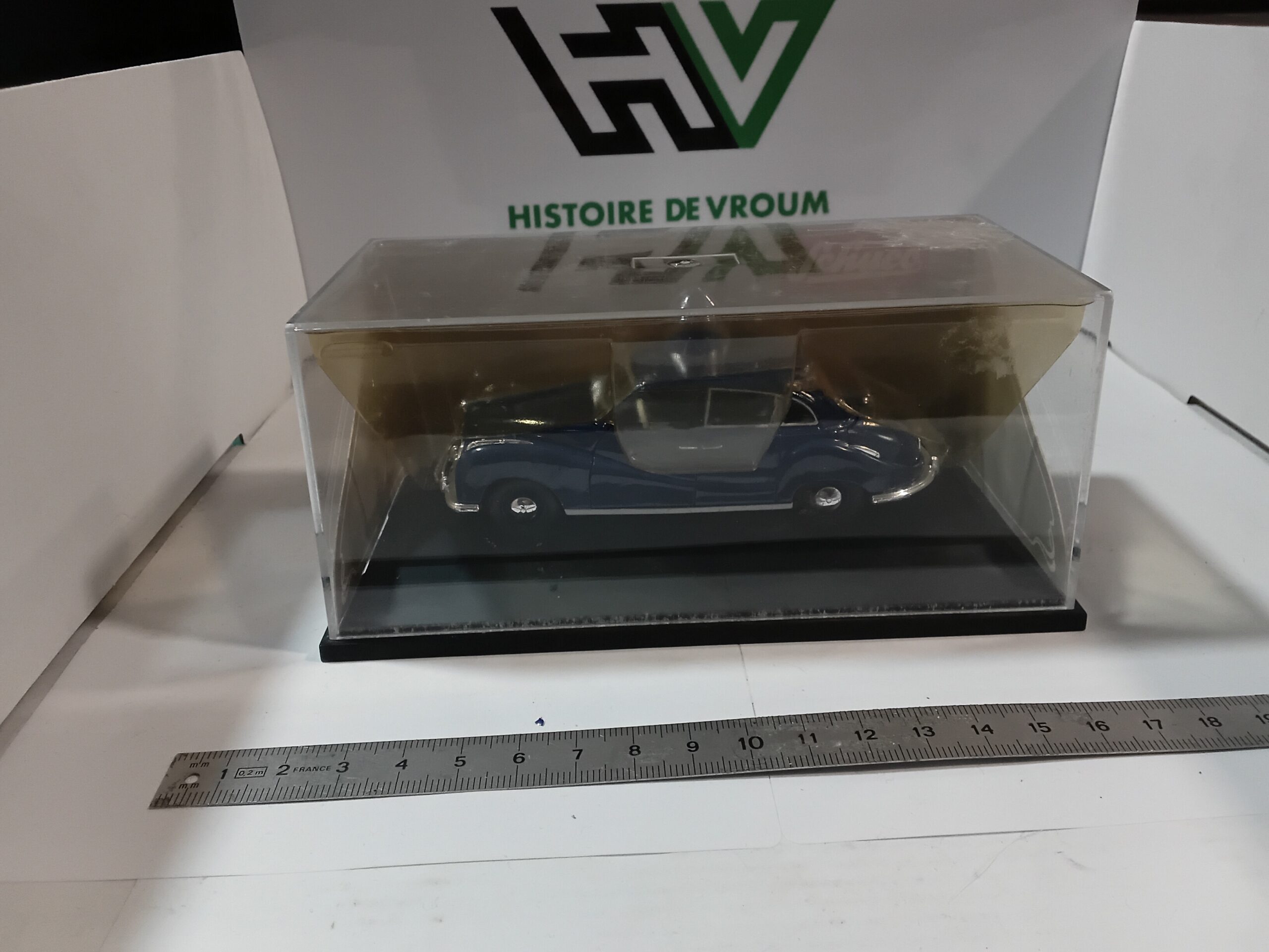 BMW 501 Bleu 1/43 Schuco