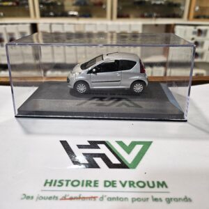 ✨ PEUGEOT 107 Gris Métal - Miniature NOREV 1/43 - Collection Citadine (Sous Vitrine)