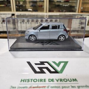 🇯🇵 Miniature SUZUKI SWIFT (Gris Clair) - Échelle 1/43 - État Neuf