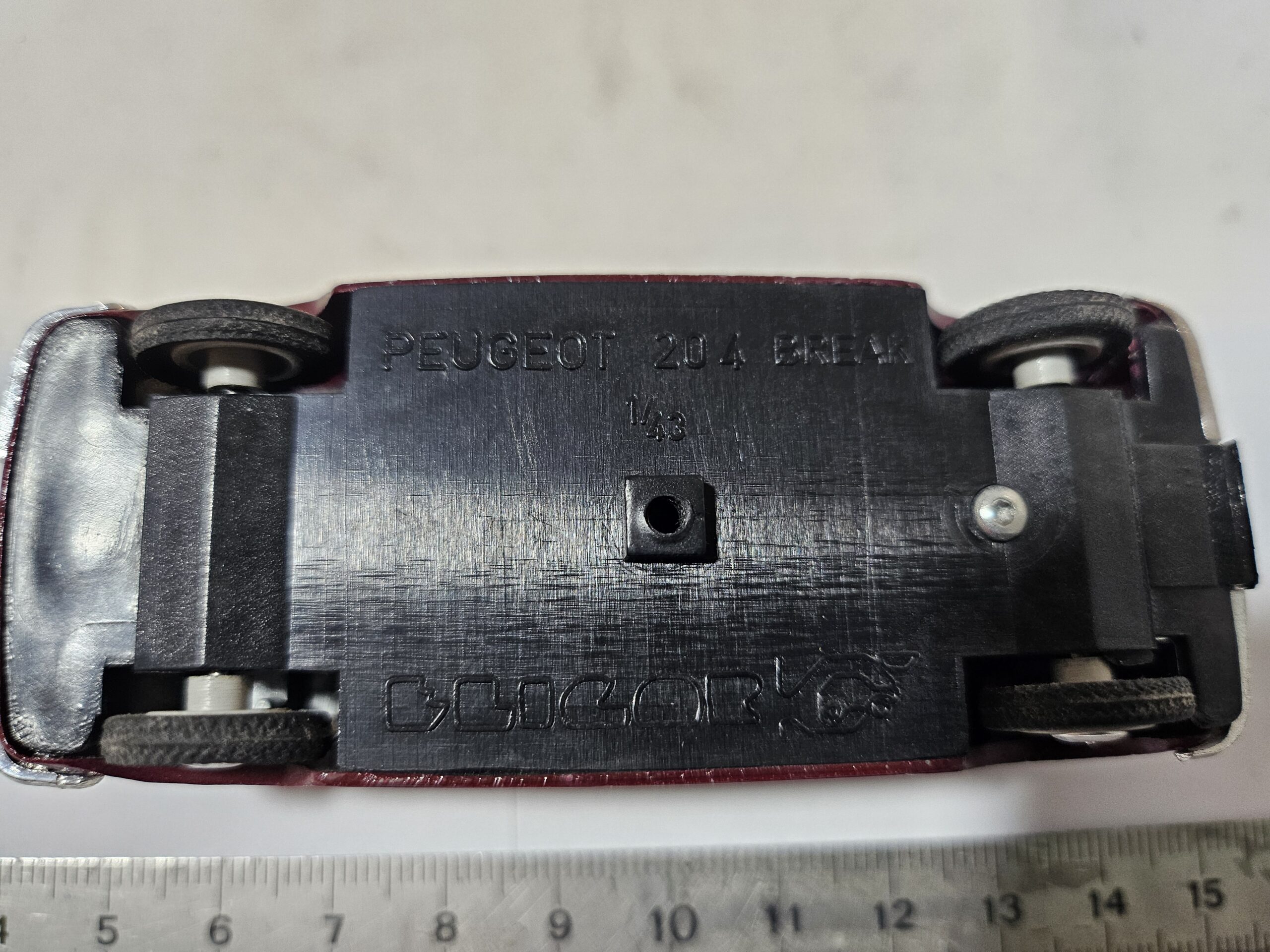 🇫🇷 PEUGEOT 204 Break (1965-1976) - Miniature ELIGOR 1/43 - Rouge Bordeaux – Image 6