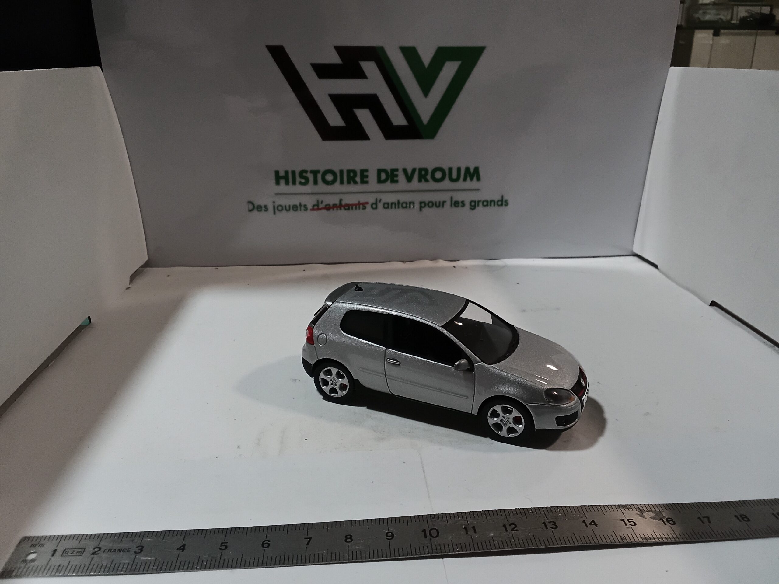 VW Golf GTI Argent 1/43 Norev – Image 6