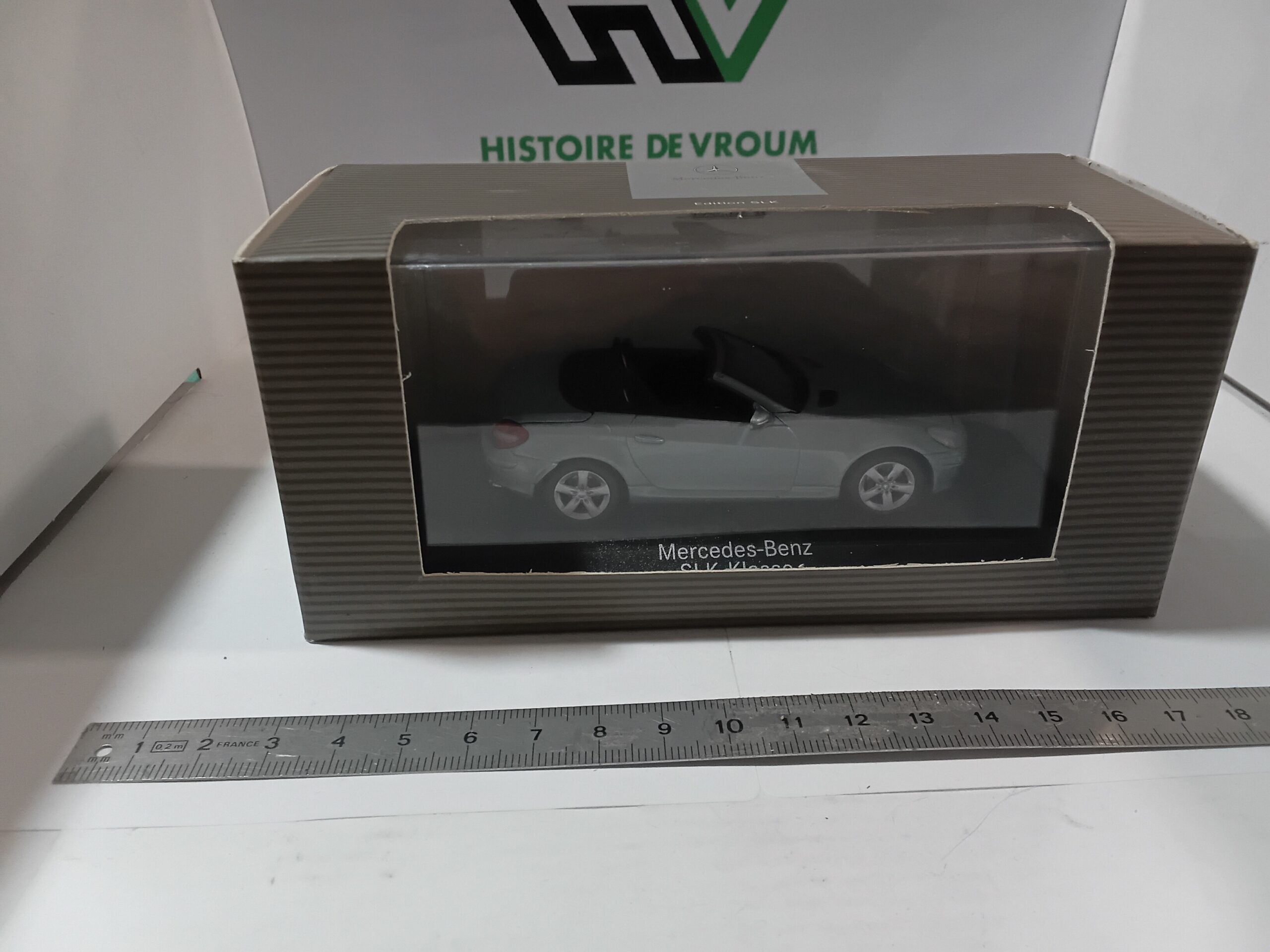 Mercedes-Benz SLK-Klasse 1/43 Grise