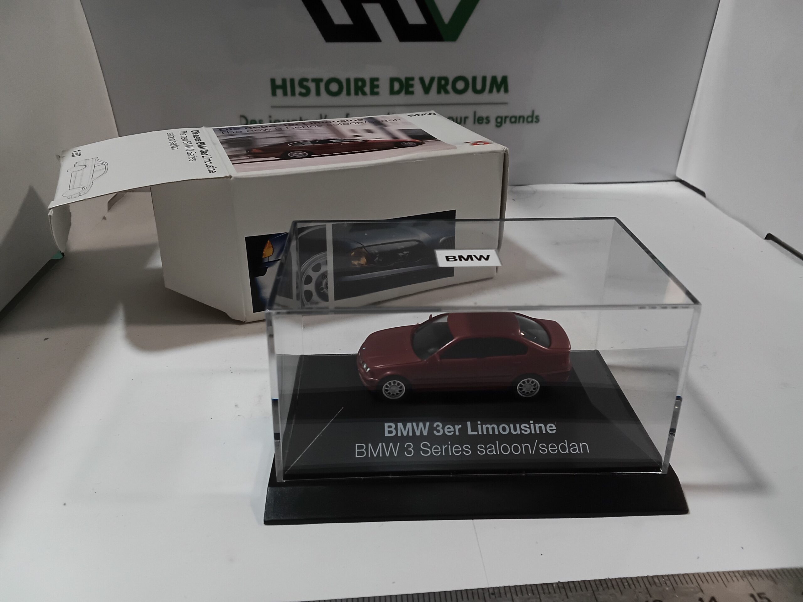 BMW 3 Series Limousine Rouge 1/43