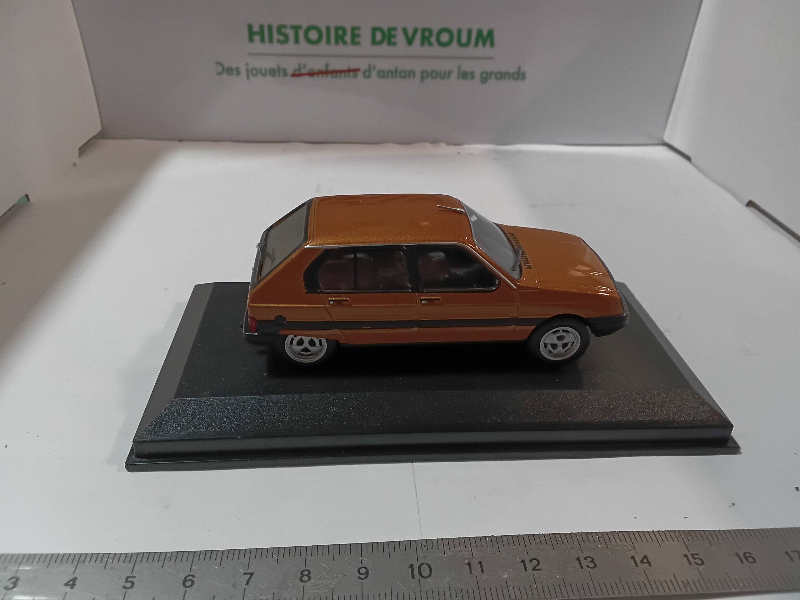 Citroën Visa 1981 Marron 1/43 – Image 7