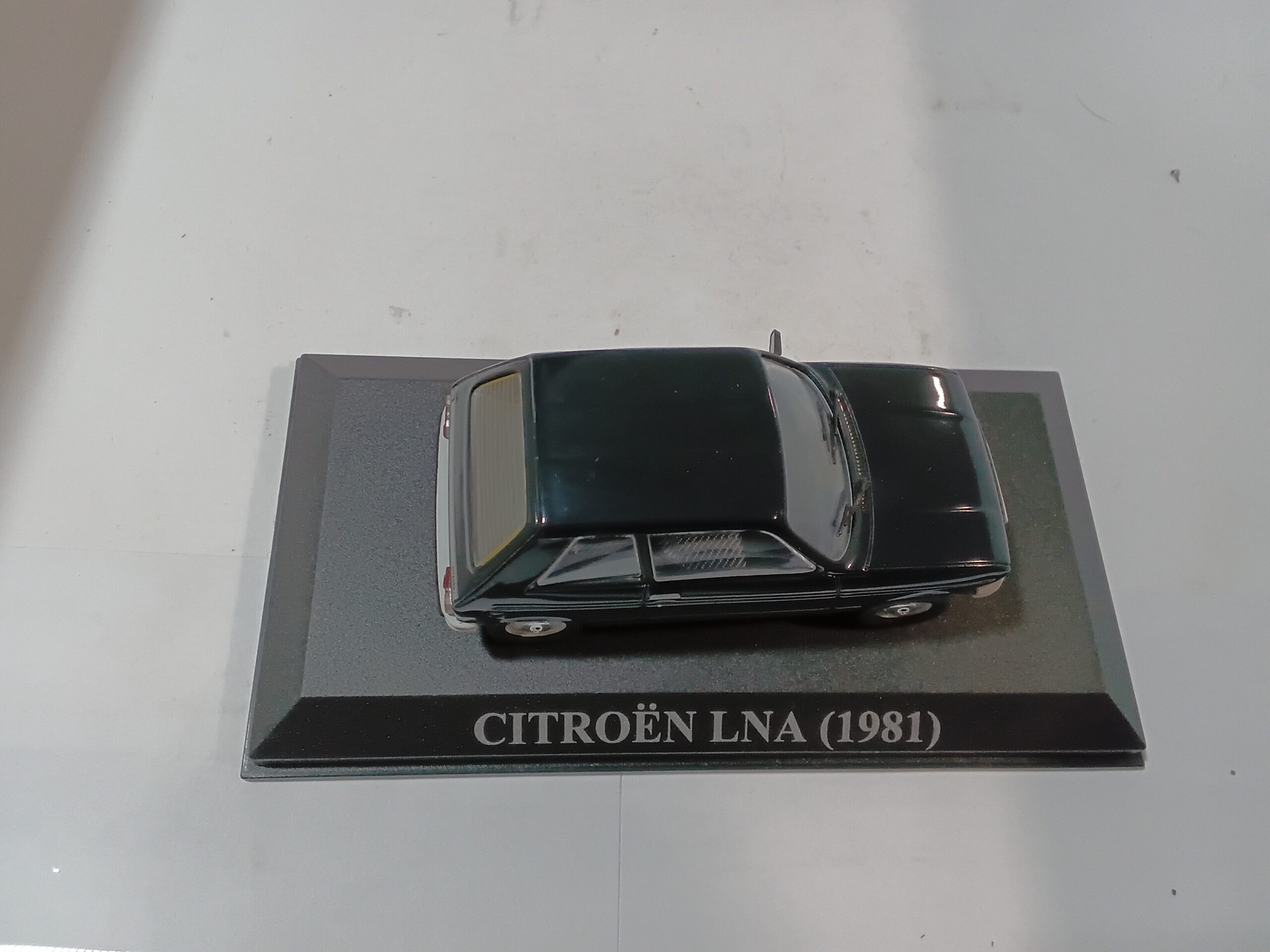 Citroën LNA 1981 Noire 1/43 – Image 7