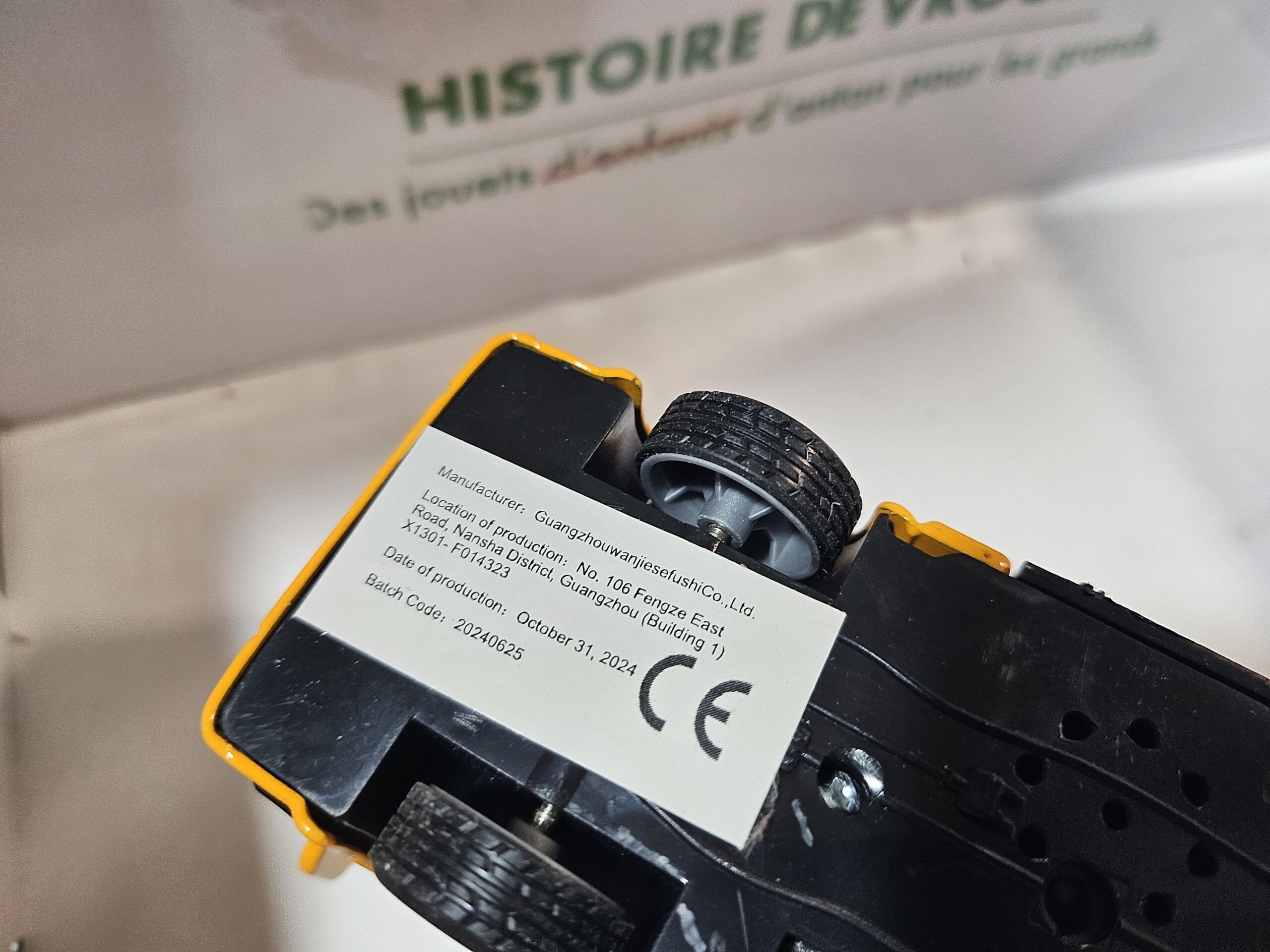 Grand Camion Remorque Conteneur Rouge "CONCENTRIC" - SUPER TRUCK – Image 7