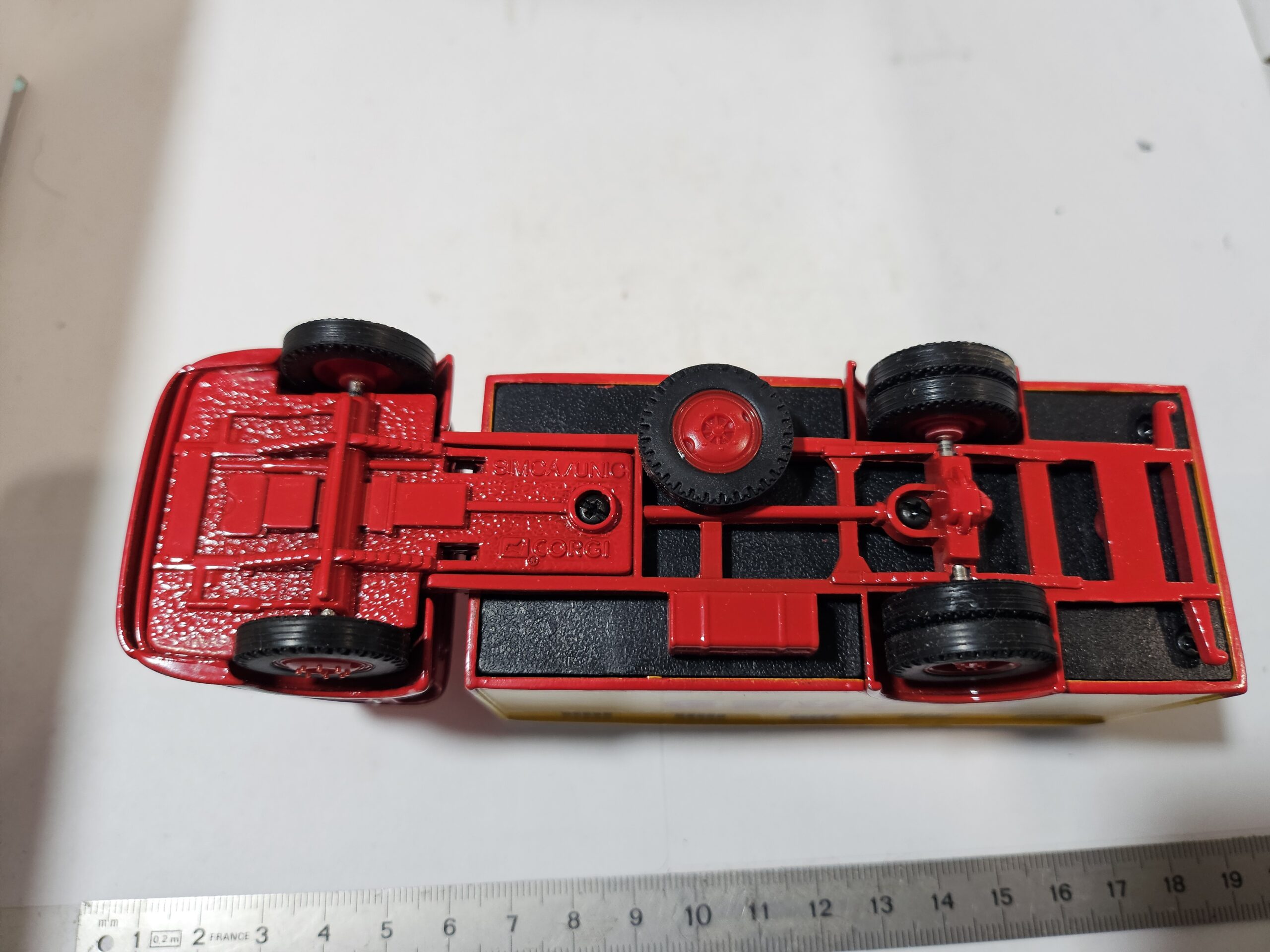 đ
Vends : Camion Fourgon "TIGRES" - Ăchelle 1/43 - Transport de FĂ©lins đ
â Image 6