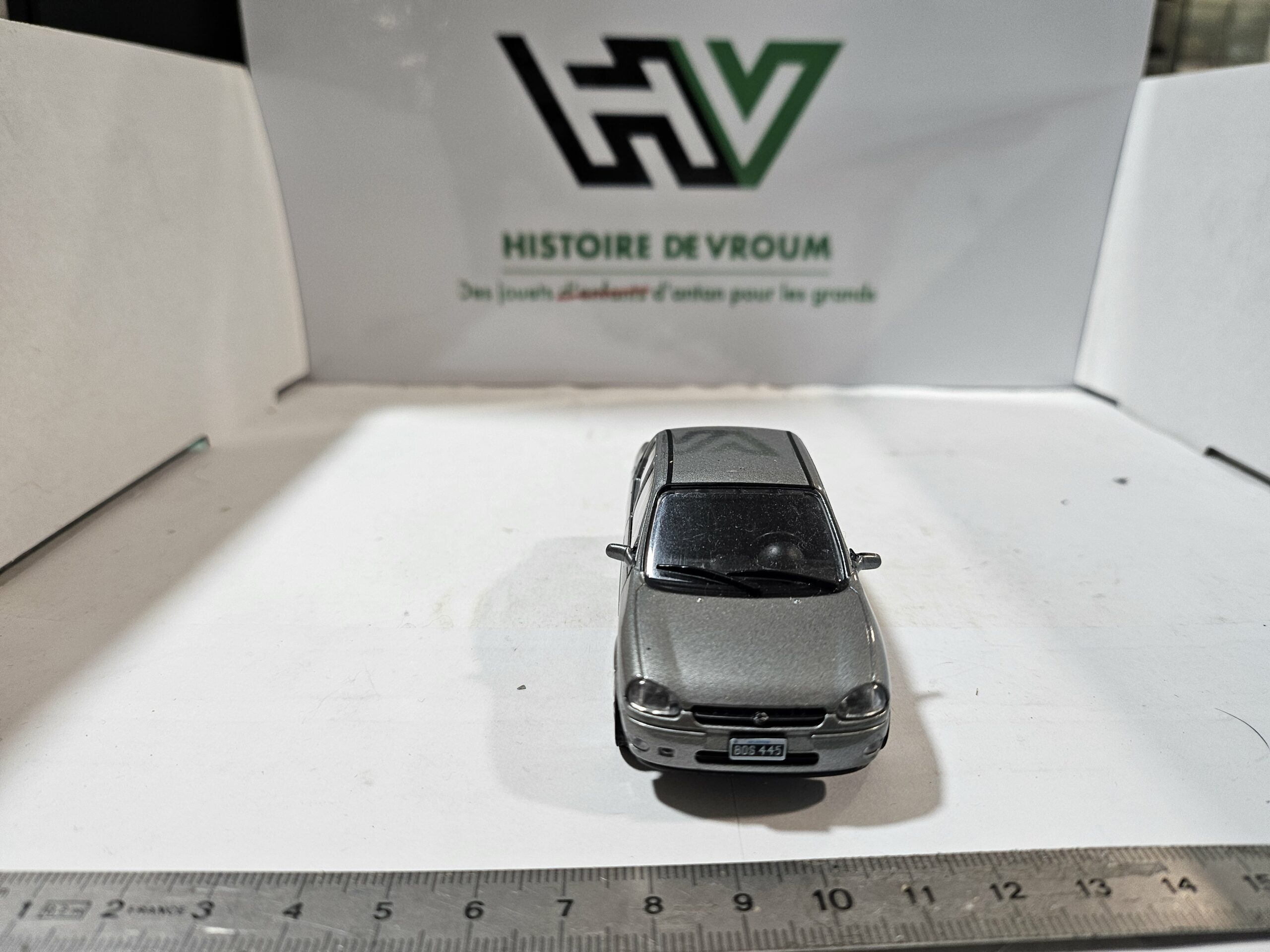 Miniature Chevrolet Corsa GLS 1997 - 1/43 (Équivalent Opel Corsa B) - Collection Presse - Gris Métal – Image 6