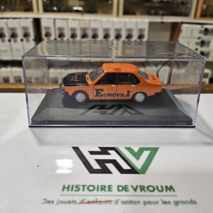 Miniature 1/43 - RENAULT 18 Berline "EUROPE 1" - Tour de France 1979 (Norev / Atlas) Manque 1 feu
