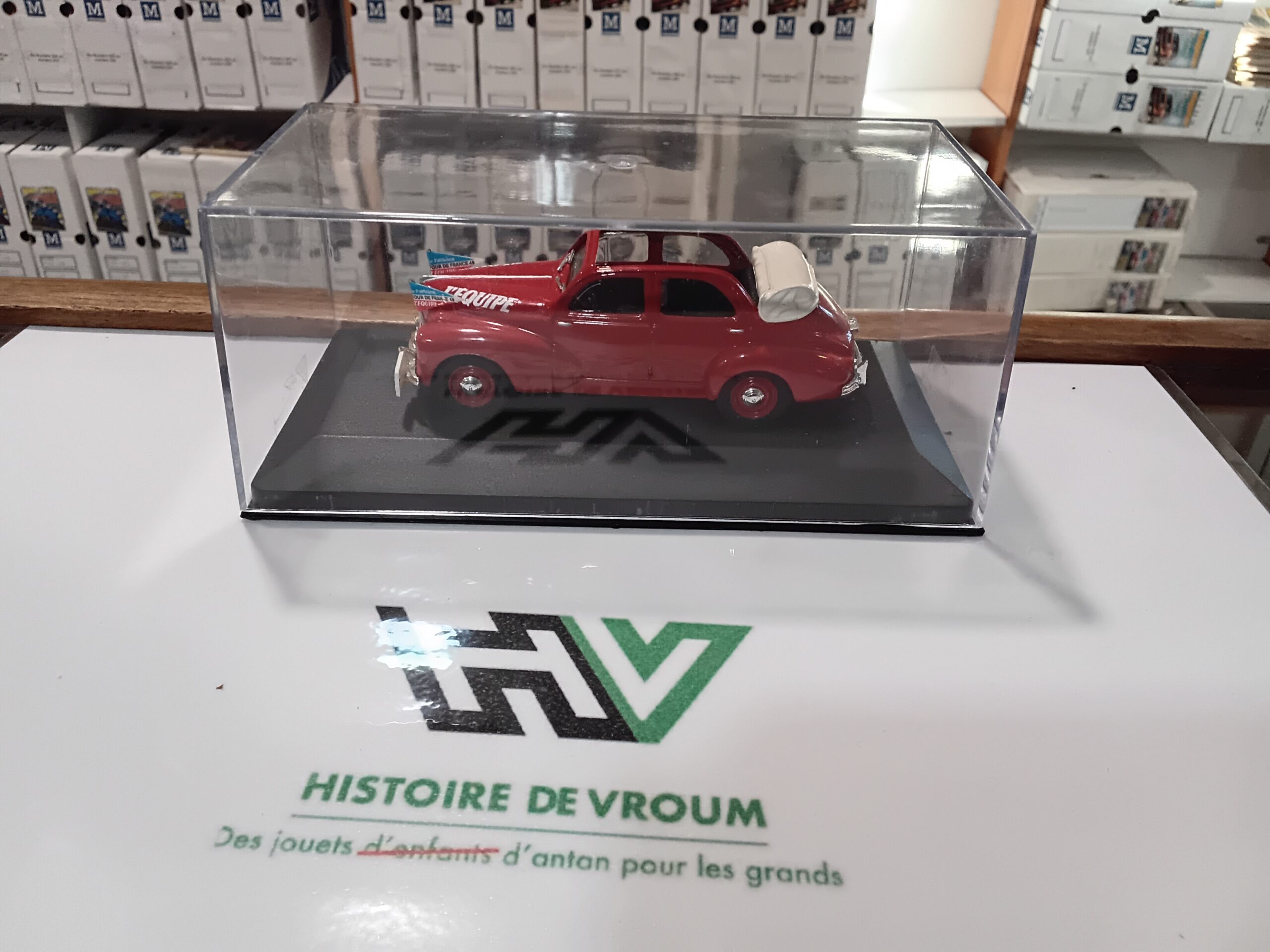 Peugeot 203 L'Équipe Norev 1/43 Rouge