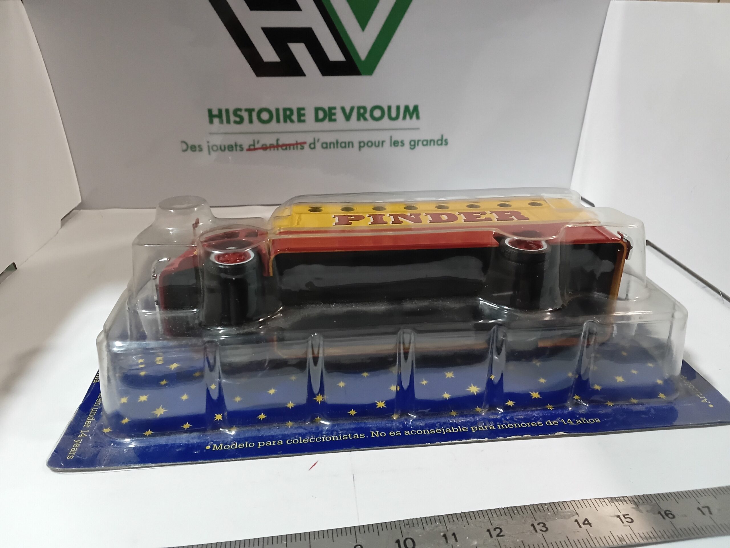 Camion Renault Faineant - Cirque Pinder 1/50 Collection – Image 4