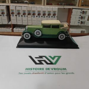 Cadillac V16 1931 "Age d'Or" Verte Solido