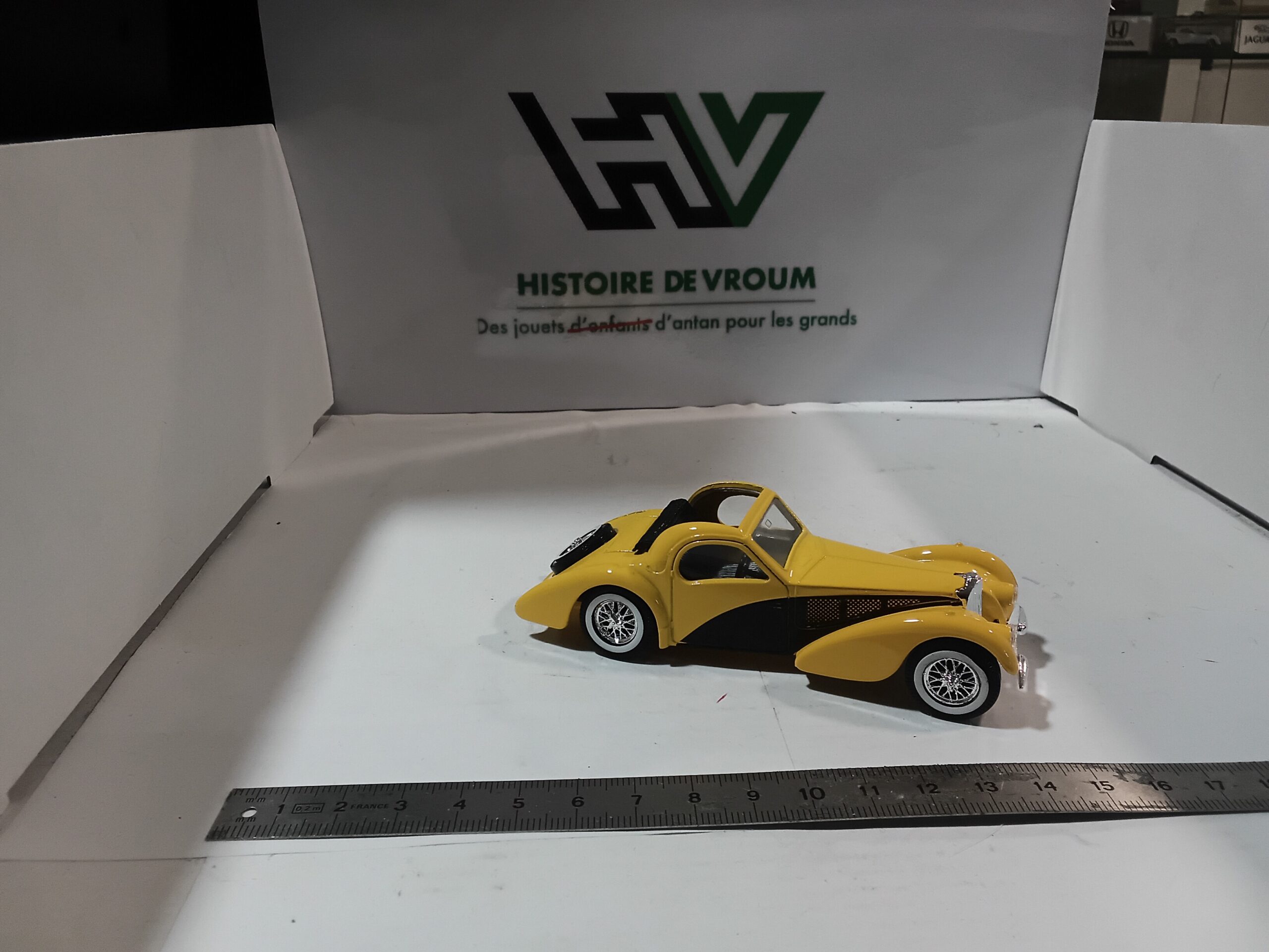 Bugatti 57 S Atalante 1939 n°42 Solido 1/43 Jaune – Image 6