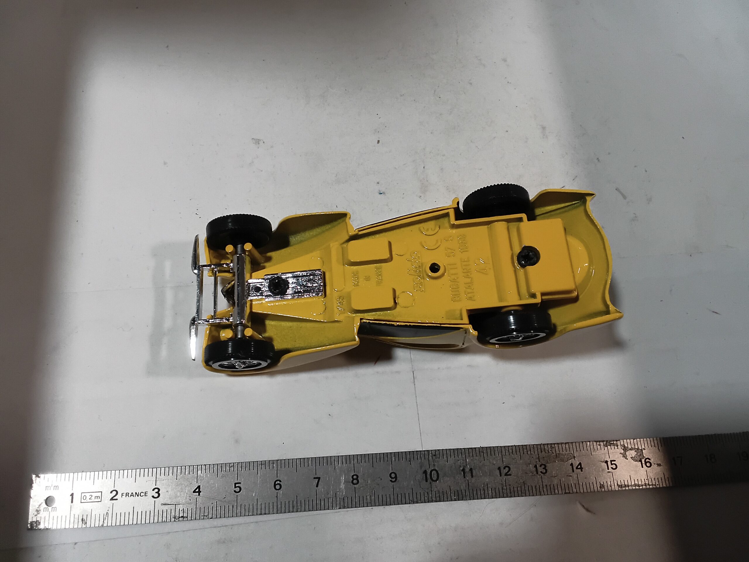 Bugatti 57 S Atalante 1939 n°42 Solido 1/43 Jaune – Image 8