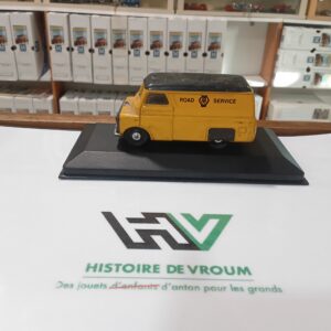 Corgi Bedford Van 1/43