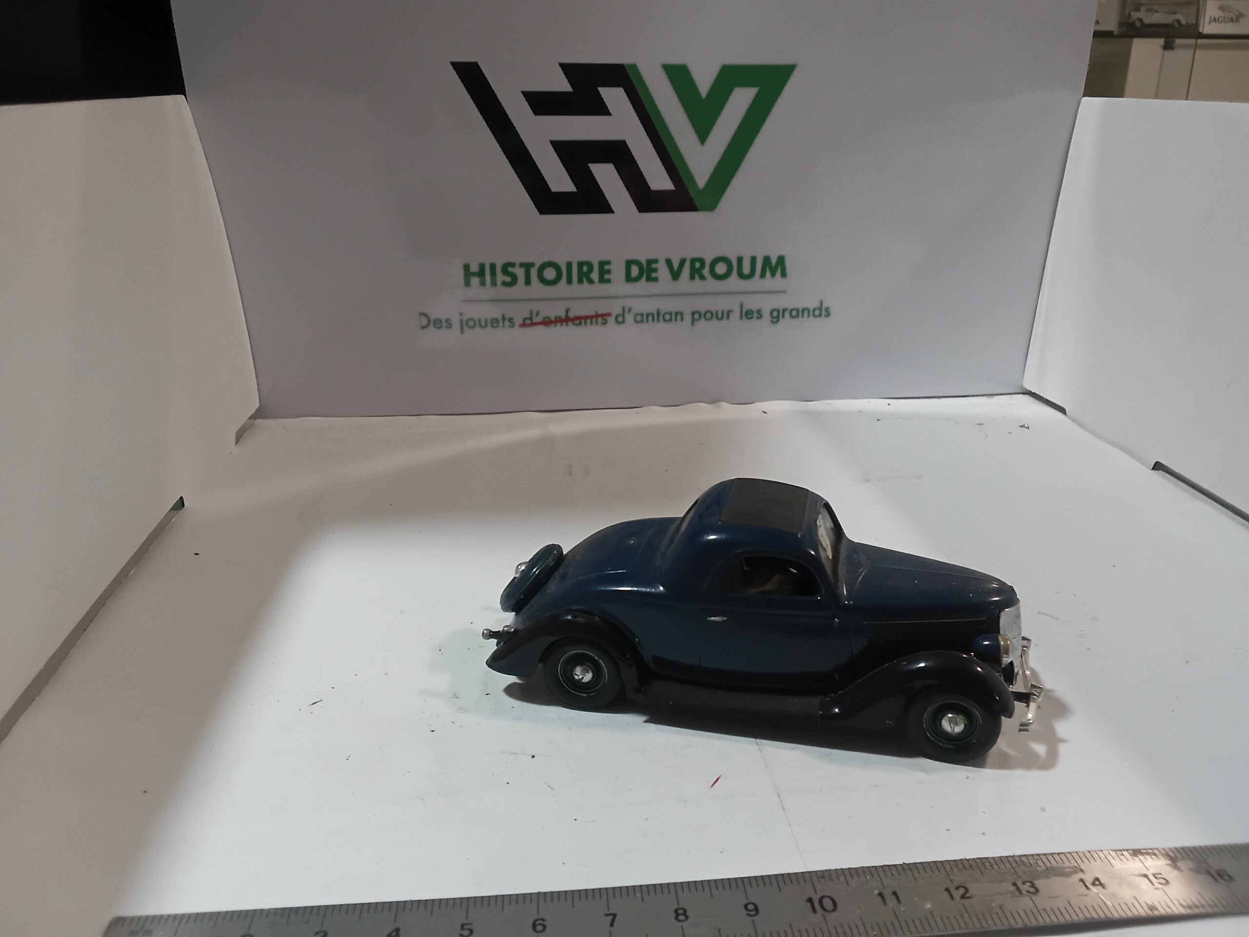 Ford V8 1935 1/43 Bleu – Image 5