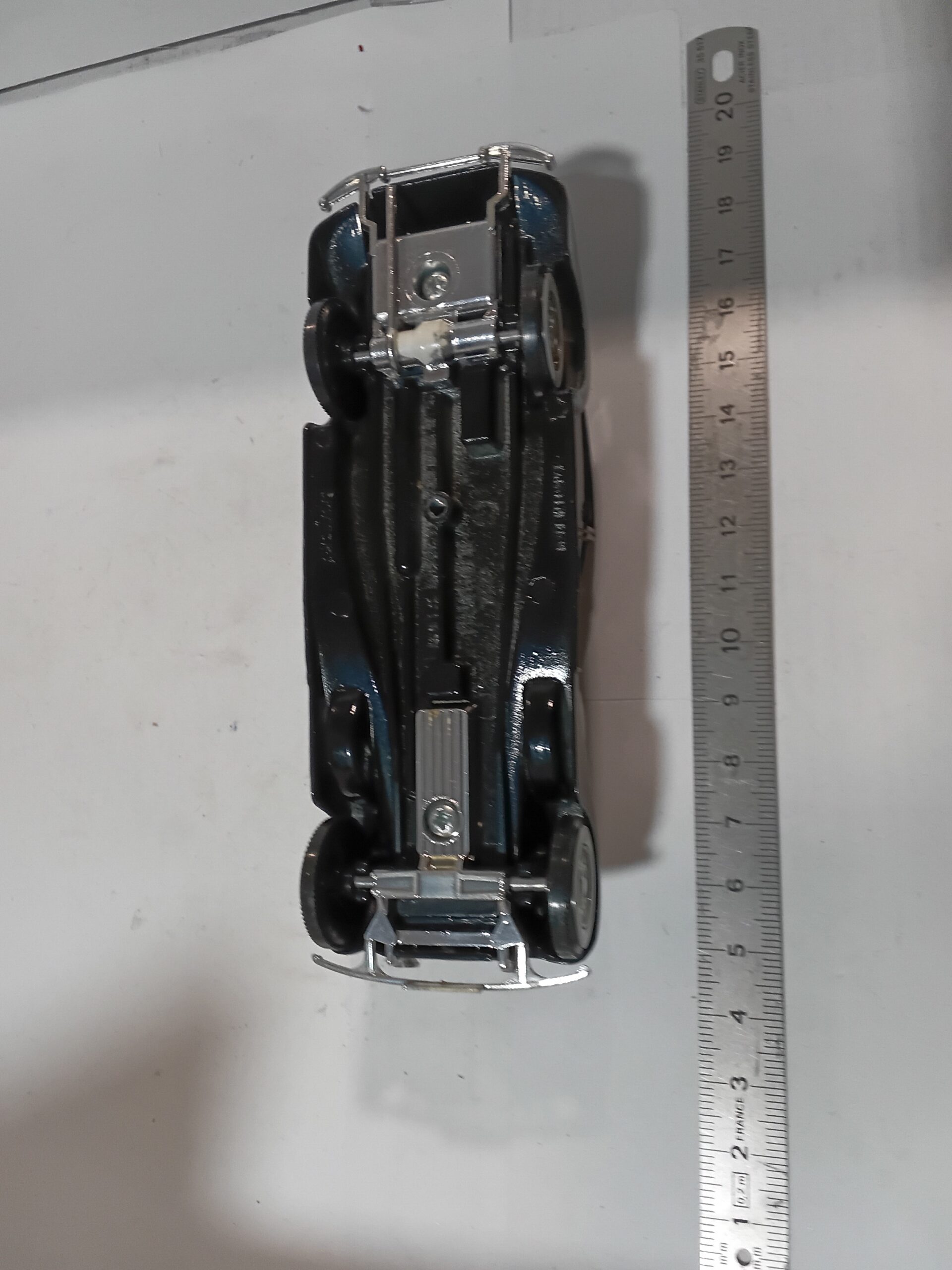 Rolls Royce Phantom 3 1939 1/43 Noire Solido – Image 8