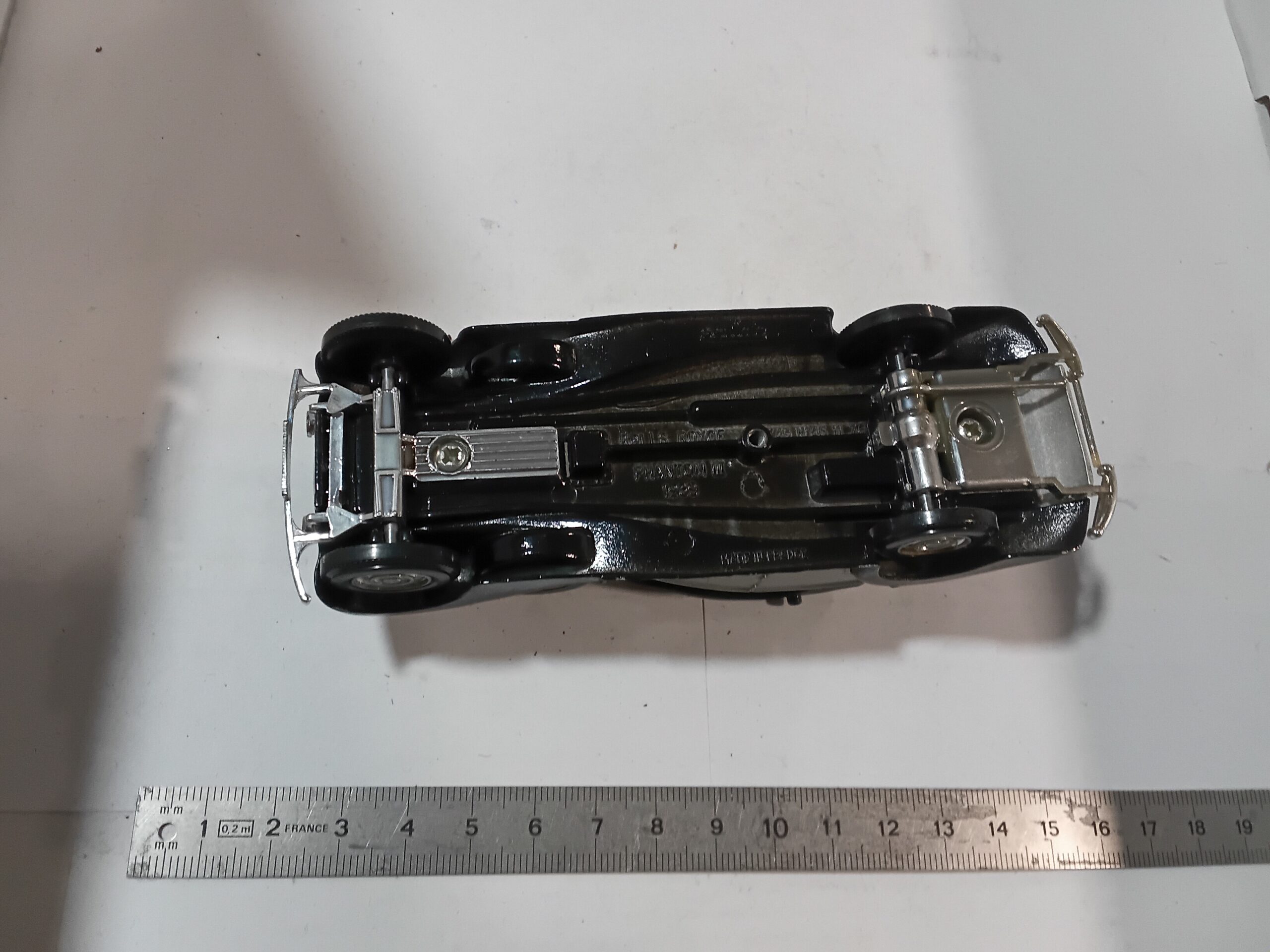 Rolls Royce Phantom 3 1938 1/43 Gris Solido – Image 8