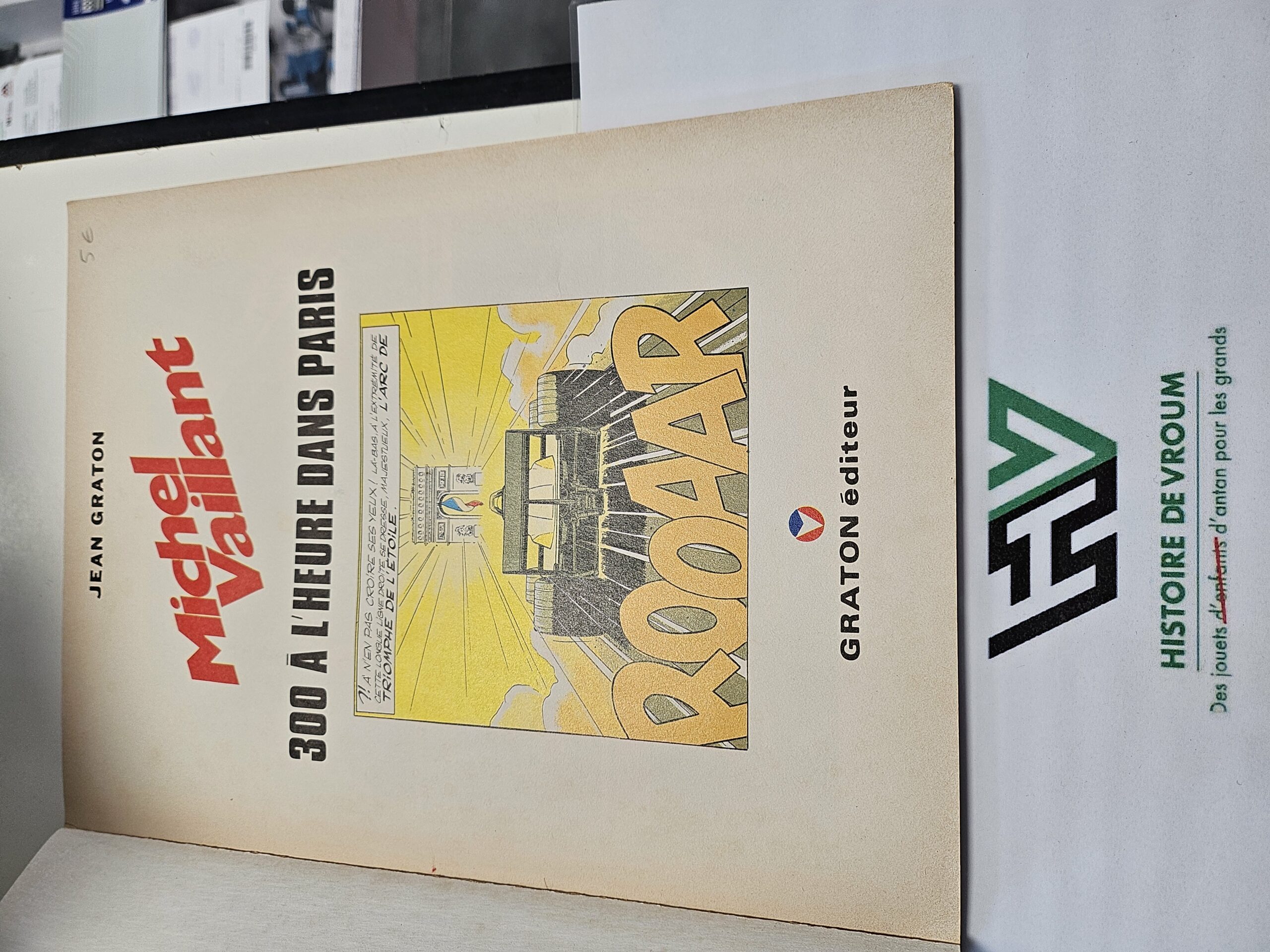 Bande Dessinée BD Michel Vaillant - 300 à l'heure dans Paris - Édition Vintage Elf/Antar – Image 3