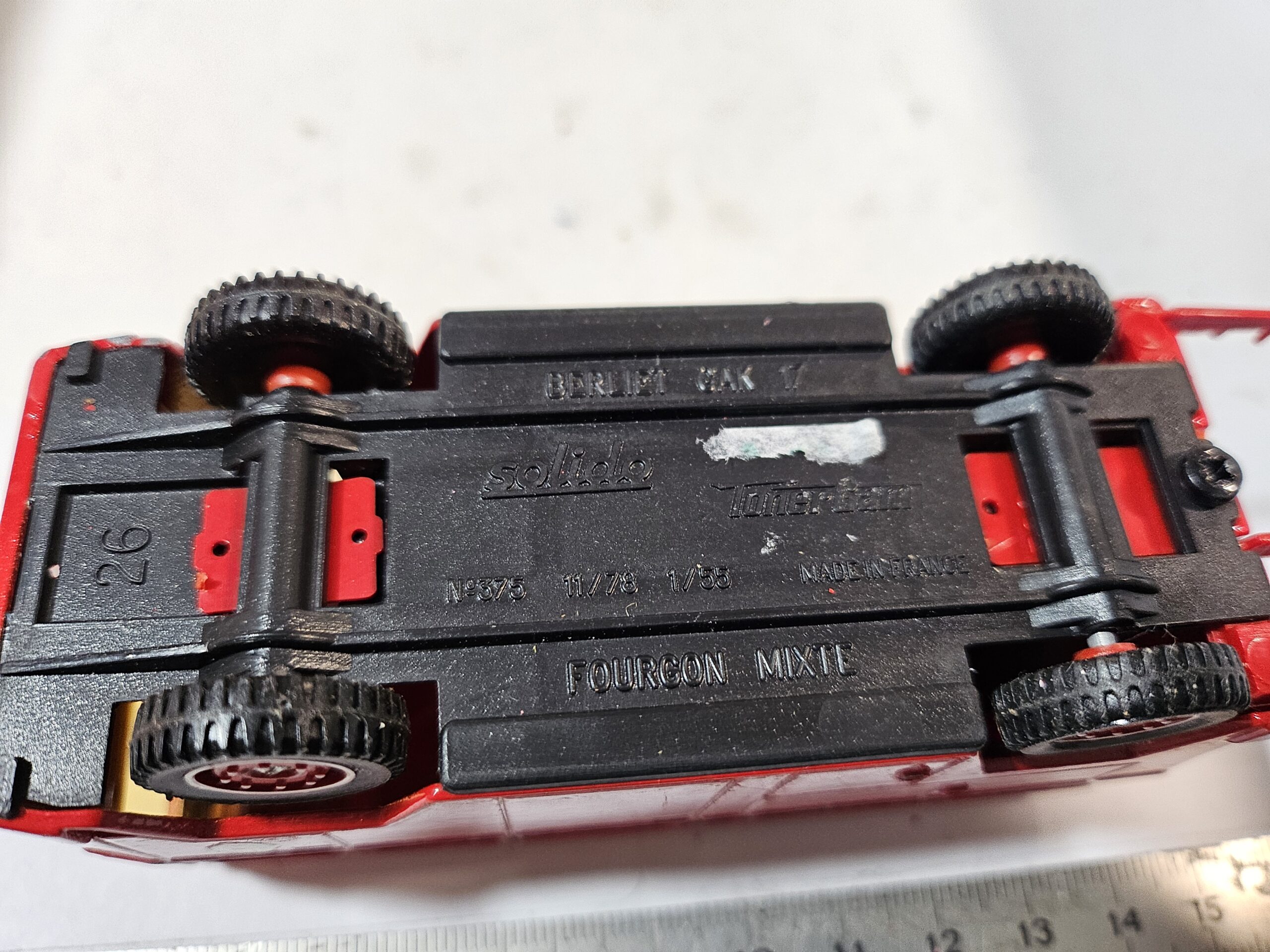 Camion Pompier Berliet GAK 17 Solido N°375 - 1/55 - Made in France – Image 9