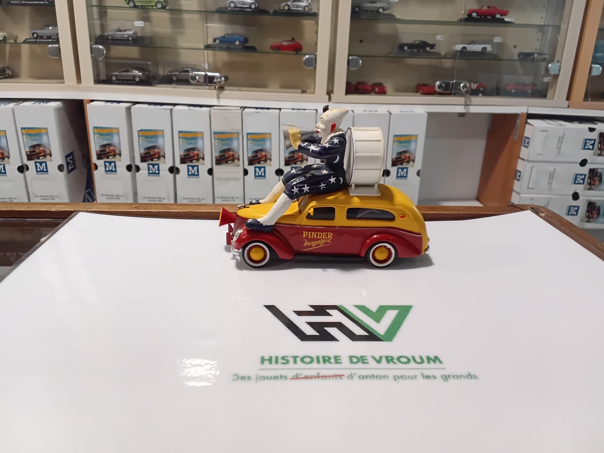 Matford V8 F Pinder Magazine 1/43