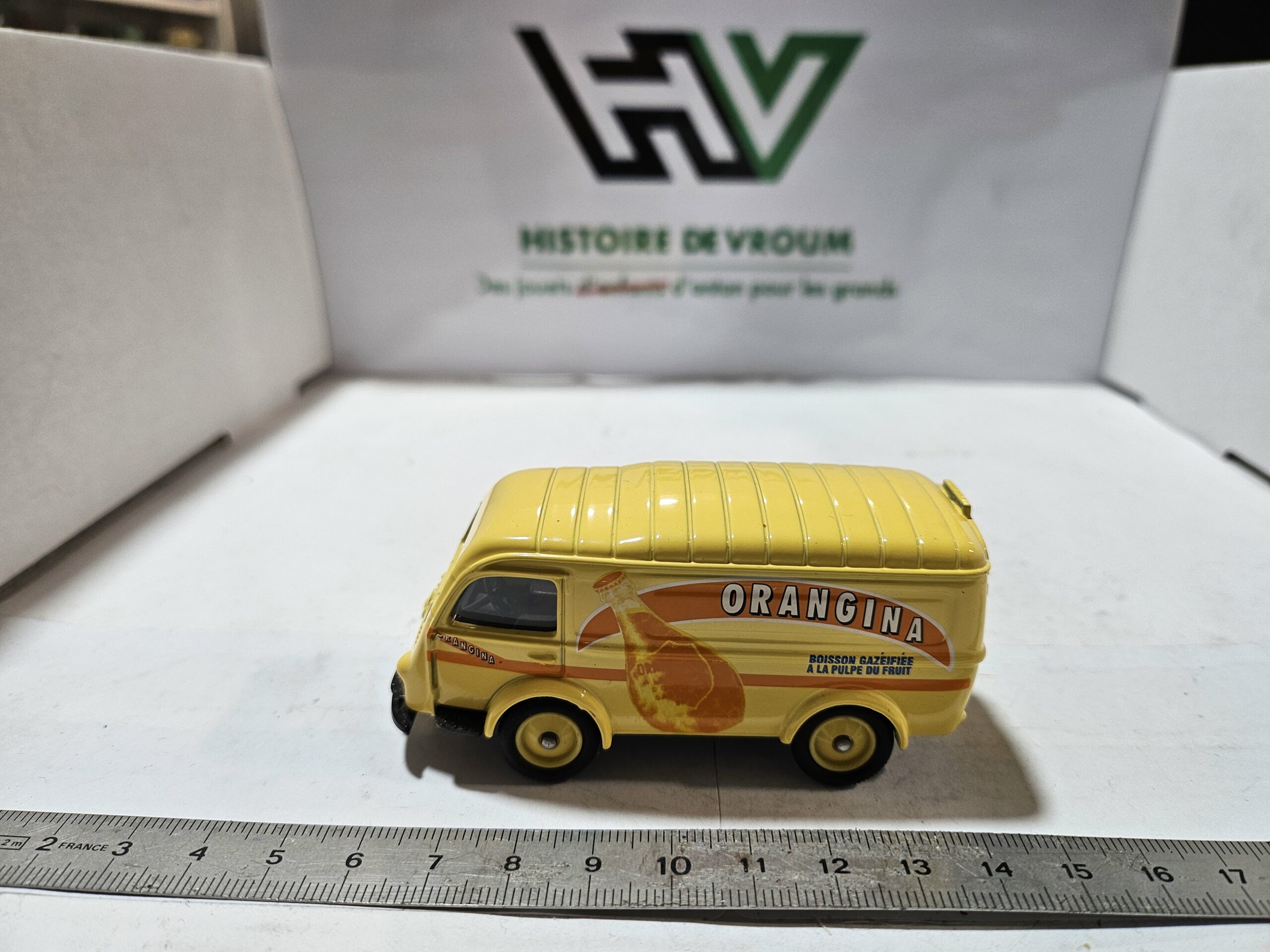 Miniature Renault 1000 kg "Orangina" - Corgi - Échelle 1/55 - Neuf en boîte – Image 7
