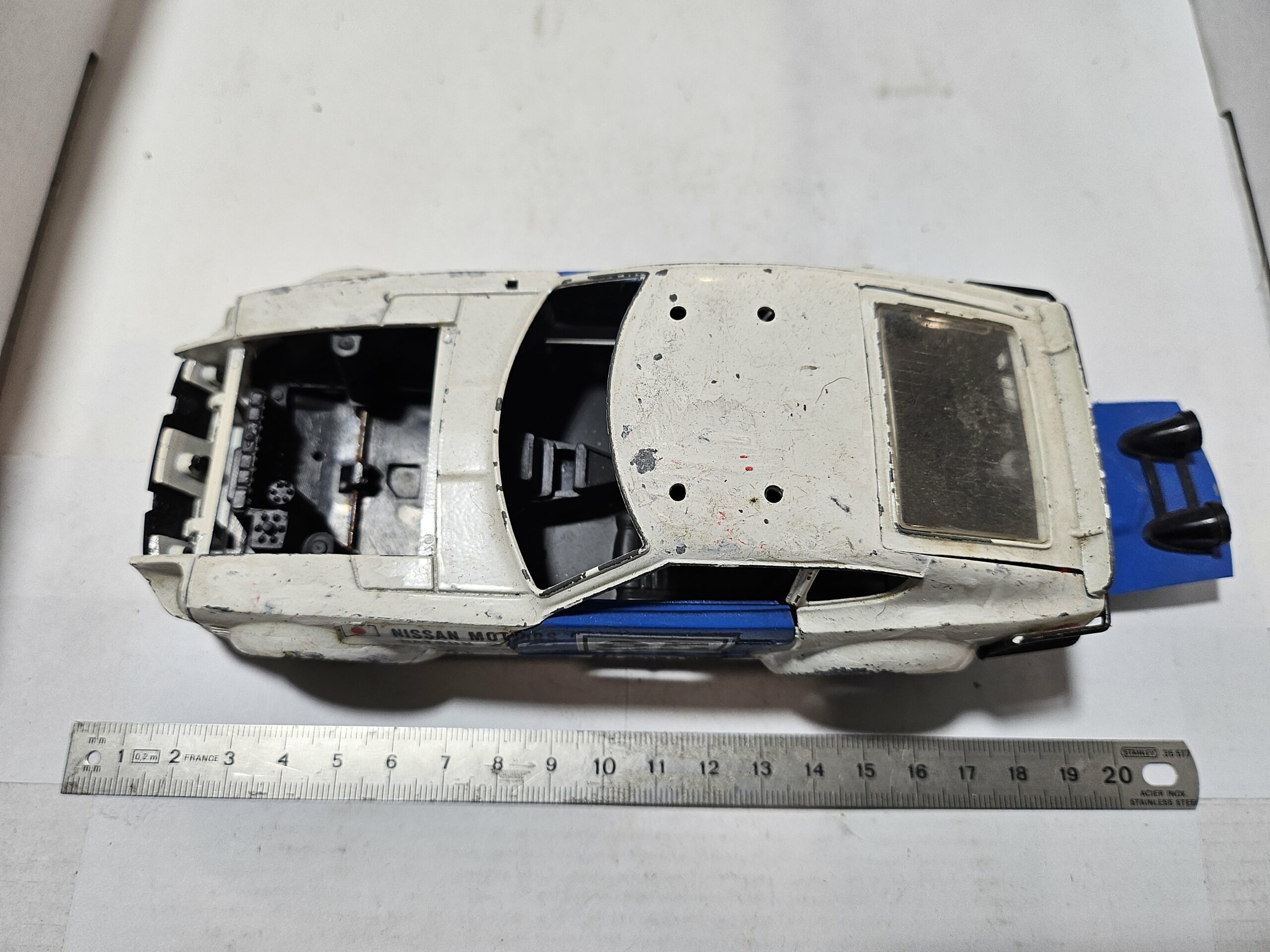Bburago 1/24 - Datsun 280Z - POUR PIÈCES – Image 4