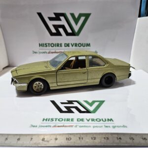 BMW 635 CSi Bburago 1/24 - Made in Italy - Pour Restauration ou Pièces
