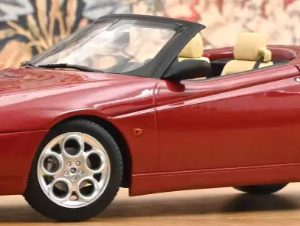 Alfa Romeo Spider 1999 Rouge Proteo métallisé 1/18