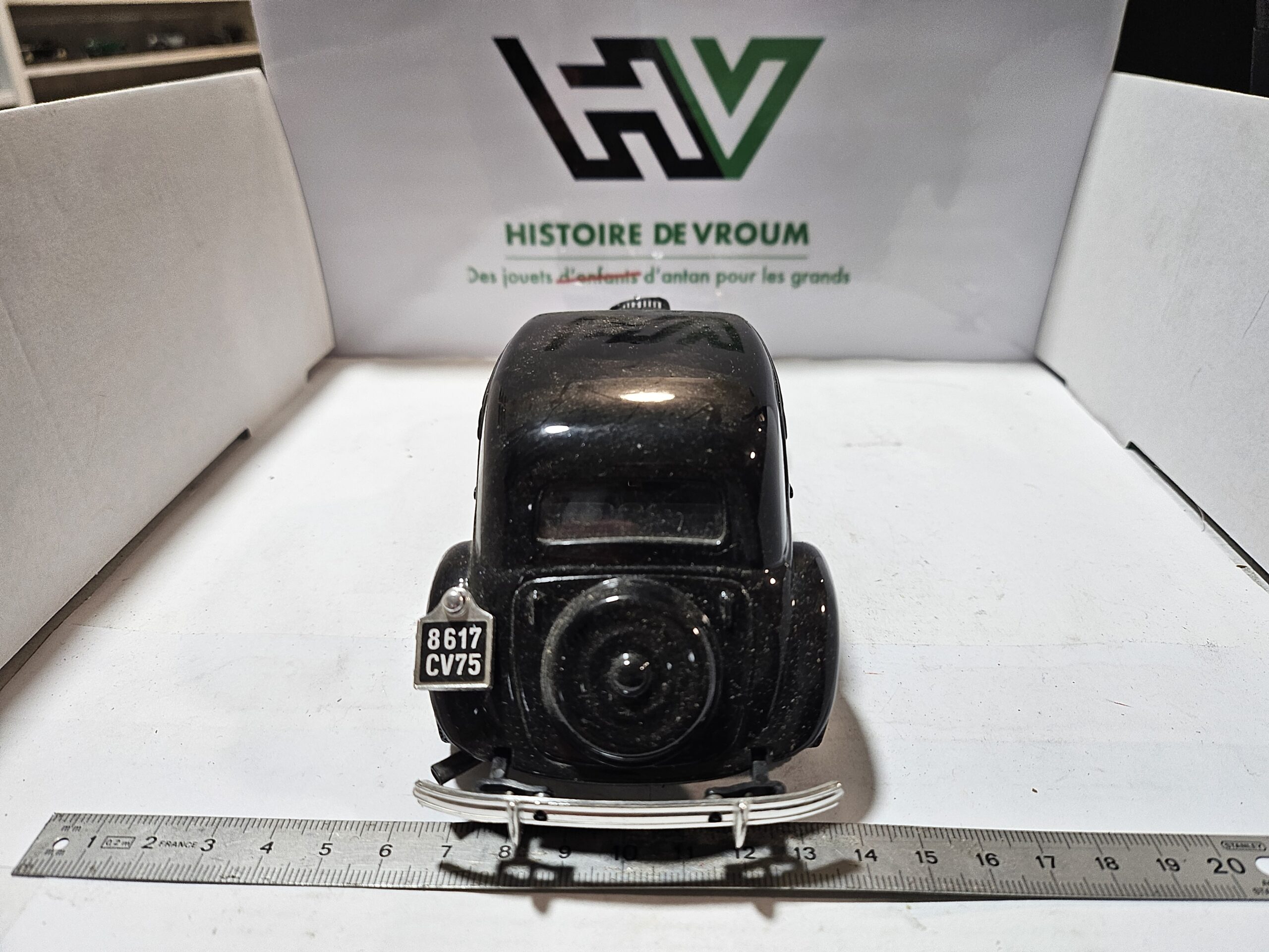 Citroën Traction Avant 15-Six (15 CV) - Bburago 1/24 - À restaurer – Image 4