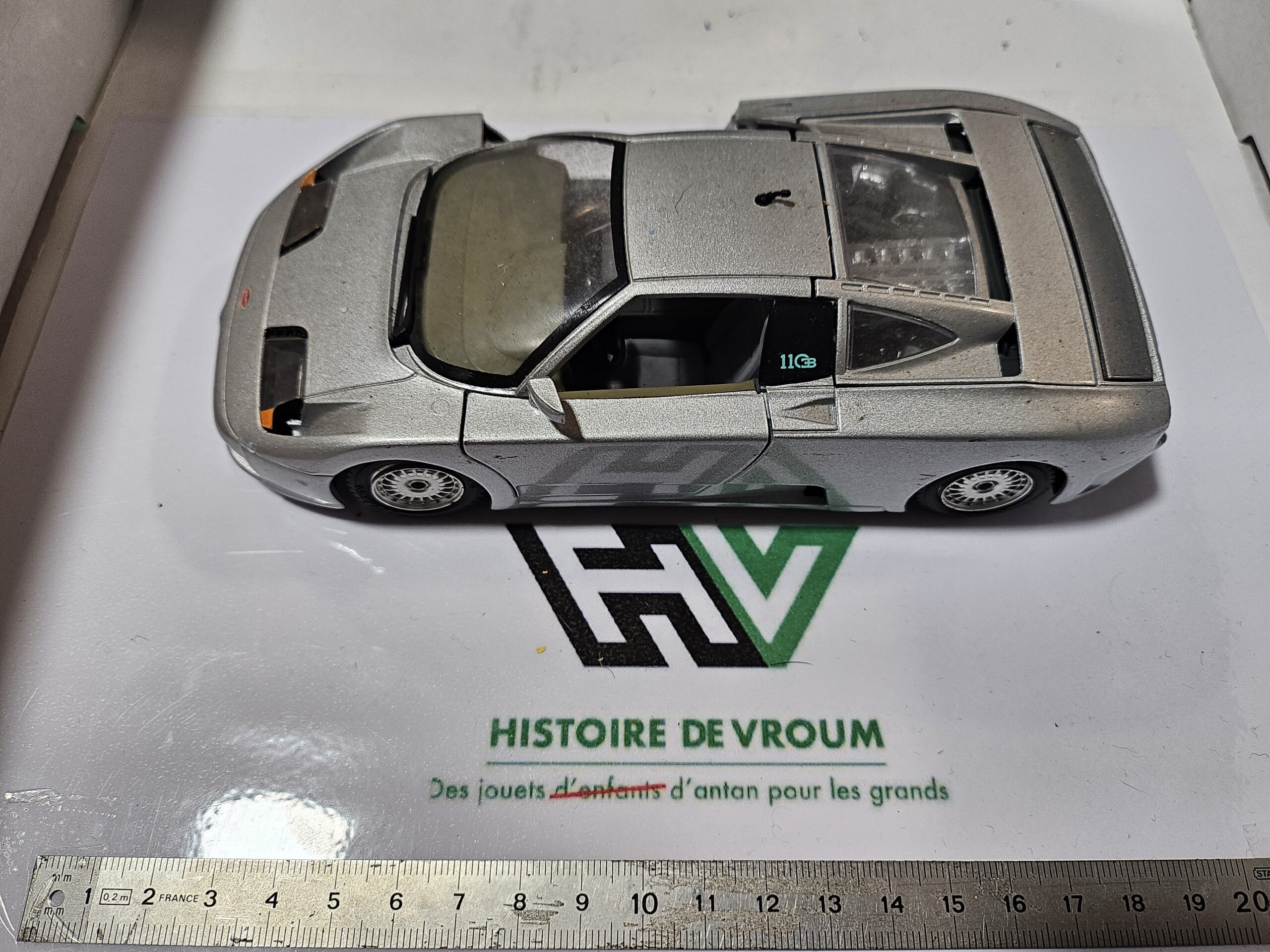 Bugatti EB 110 Bburago 1/24 - Made in Italy - À restaurer – Image 5