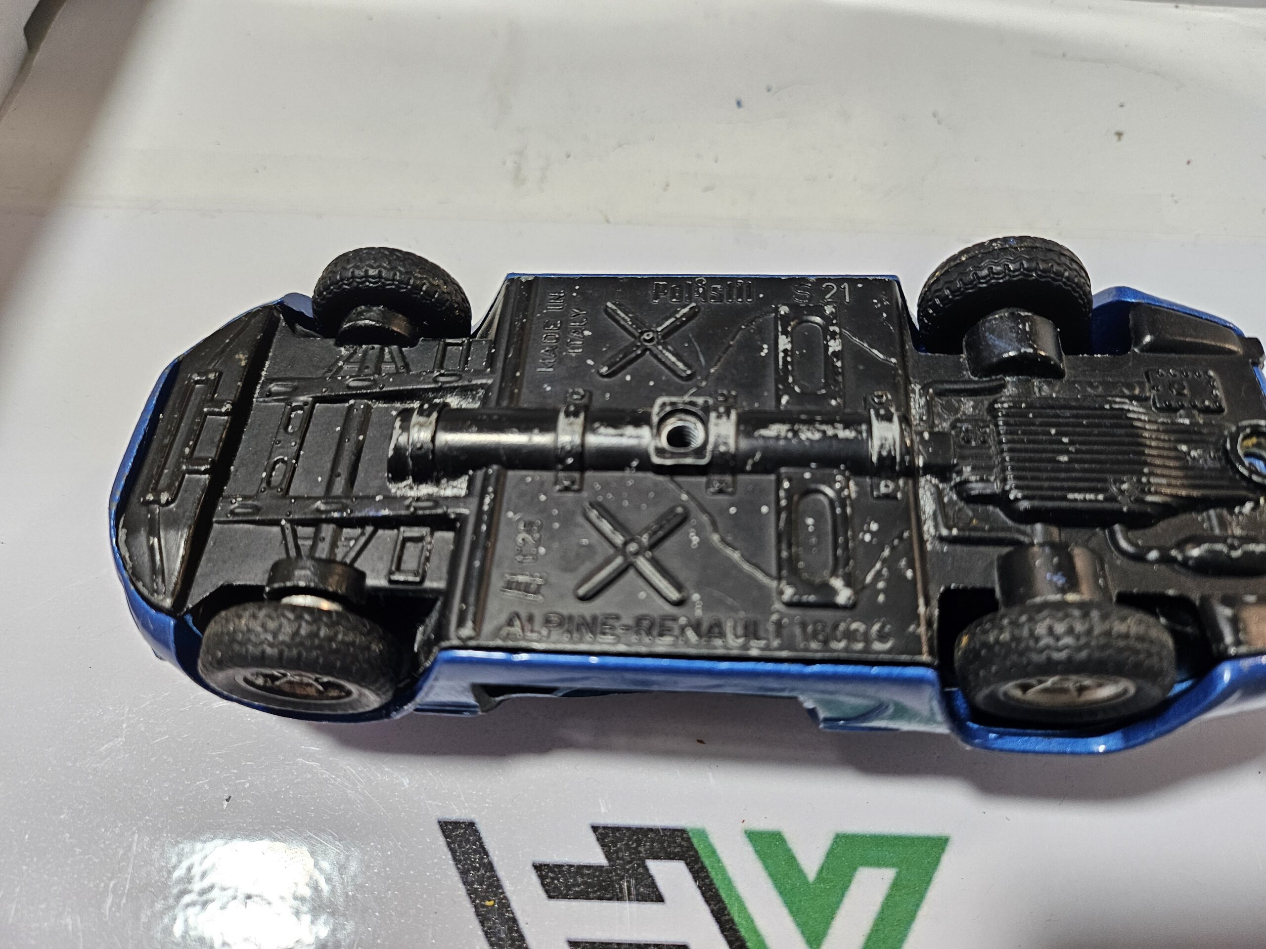 Épave Alpine A110 Polistil 1/25 - POUR PIÈCES (Roues complètes) – Image 8