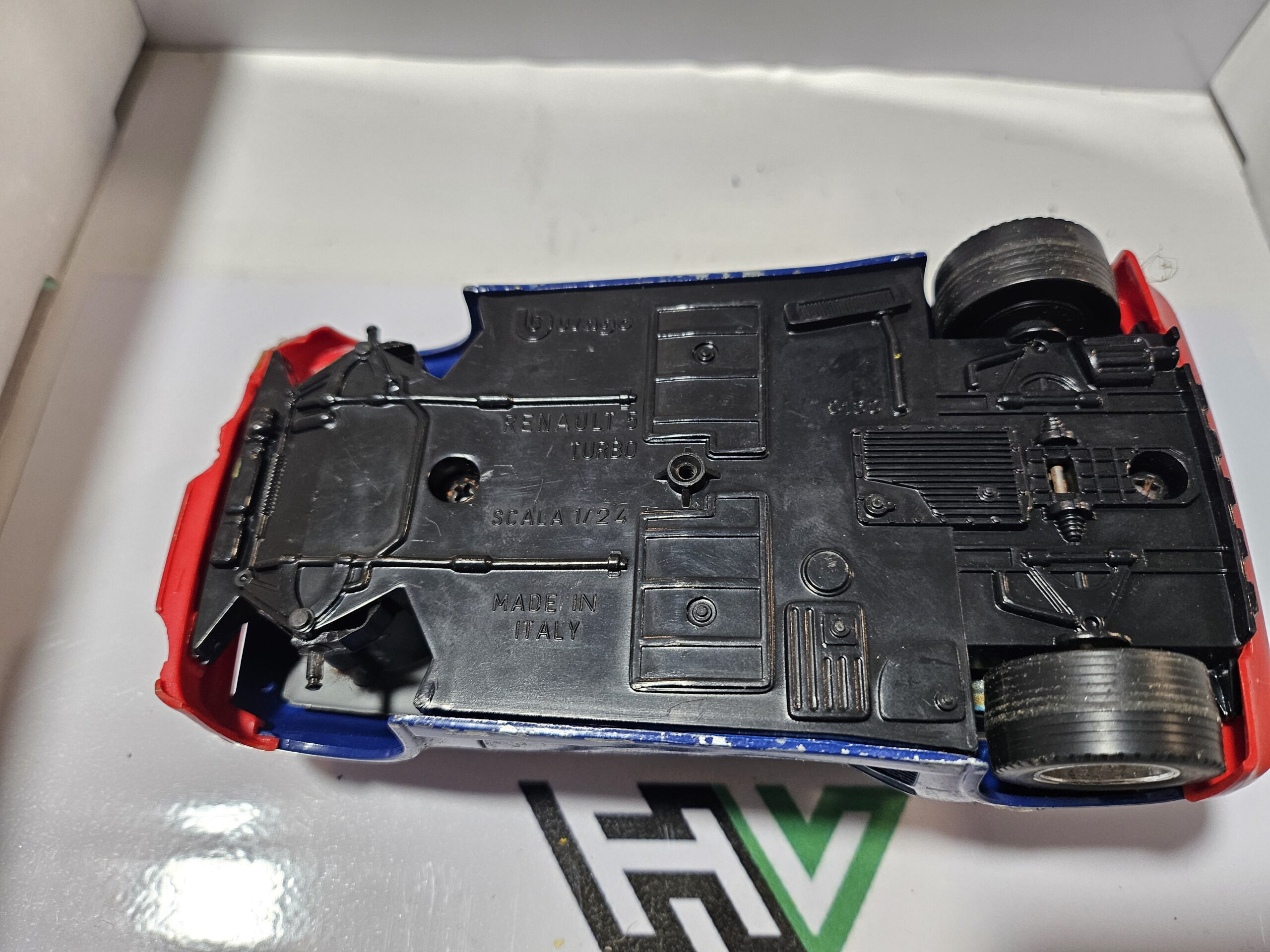 Renault 5 Turbo 1/24 Bburago - Tour de Corse - POUR PIÈCES / RESTAURATION – Image 7