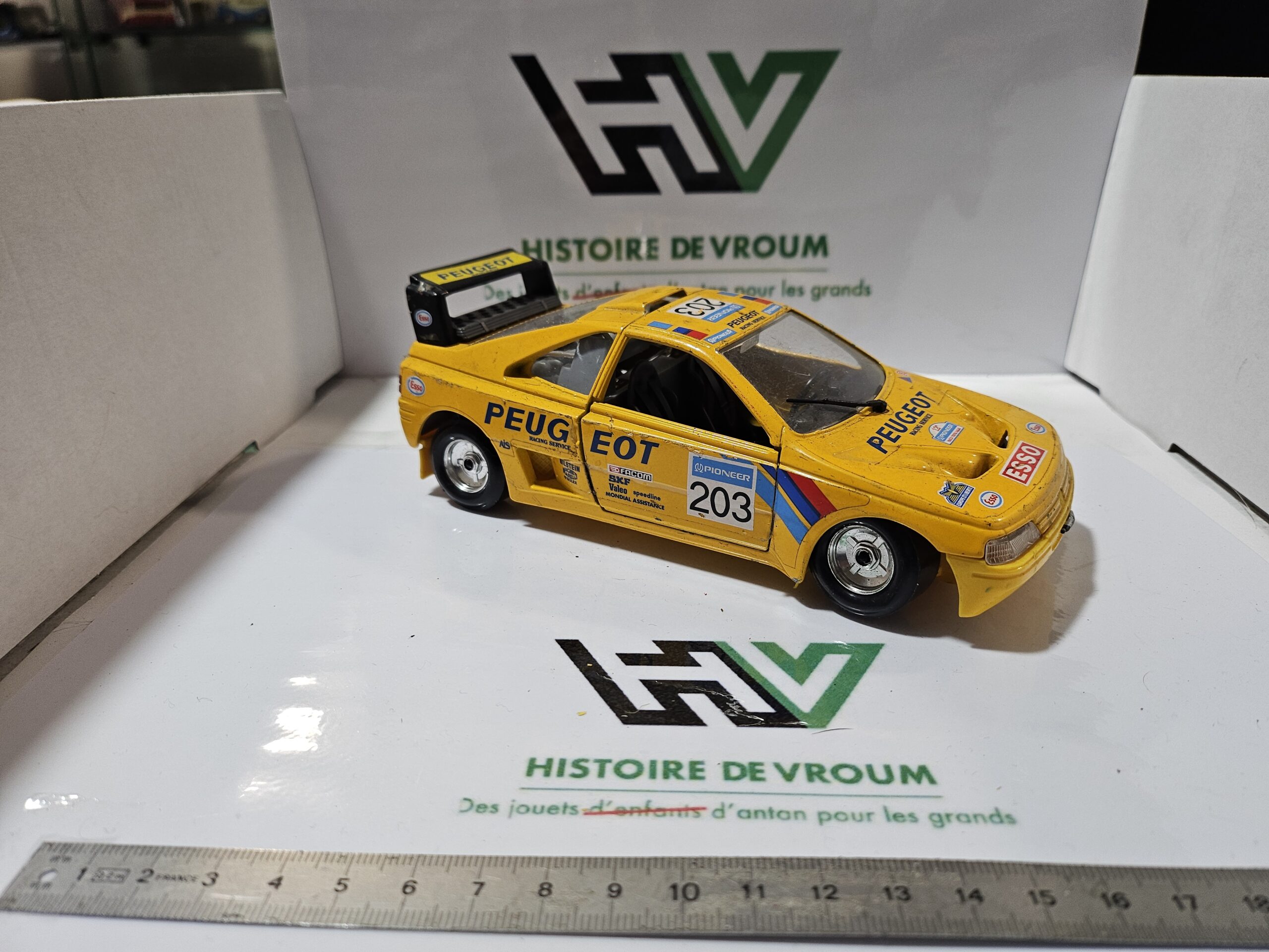 Peugeot 405 Turbo 16 Paris-Dakar 1/24 - Bburago - A Restaurer – Image 2