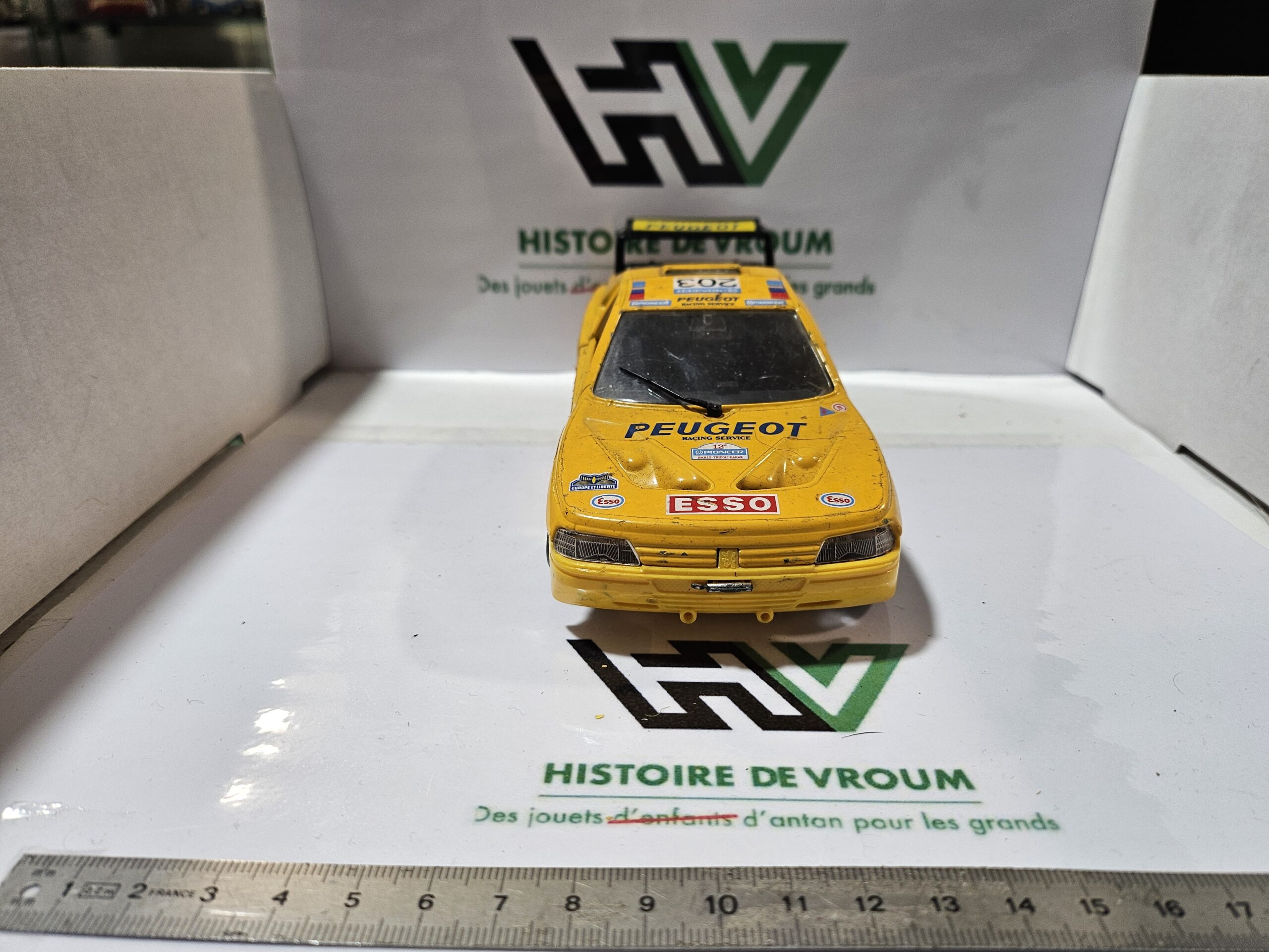 Peugeot 405 Turbo 16 Paris-Dakar 1/24 - Bburago - A Restaurer – Image 3